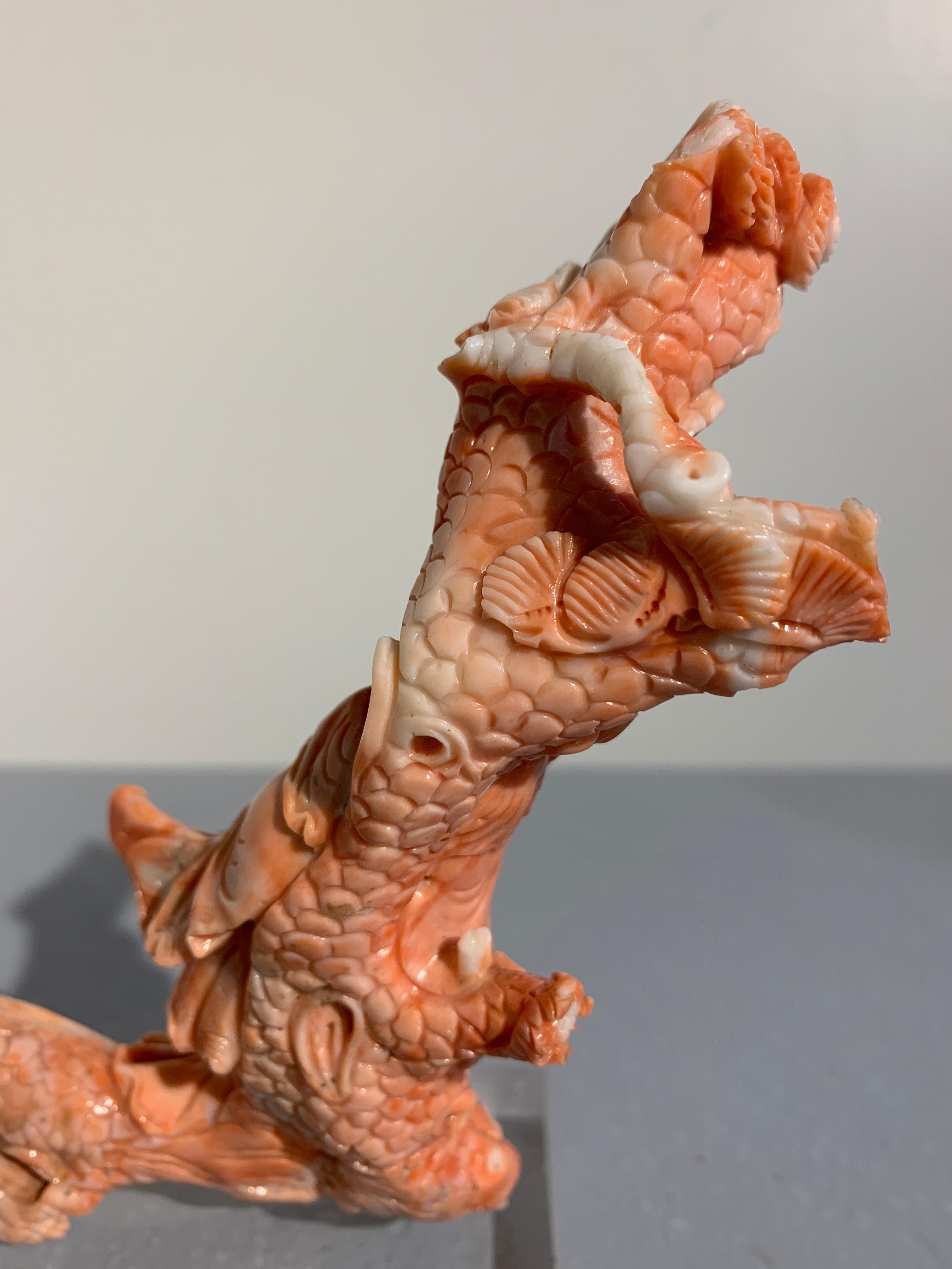 Chinese Carved Coral Figure of Shou Lao, Early 20th Century In Good Condition For Sale In Austin, TX