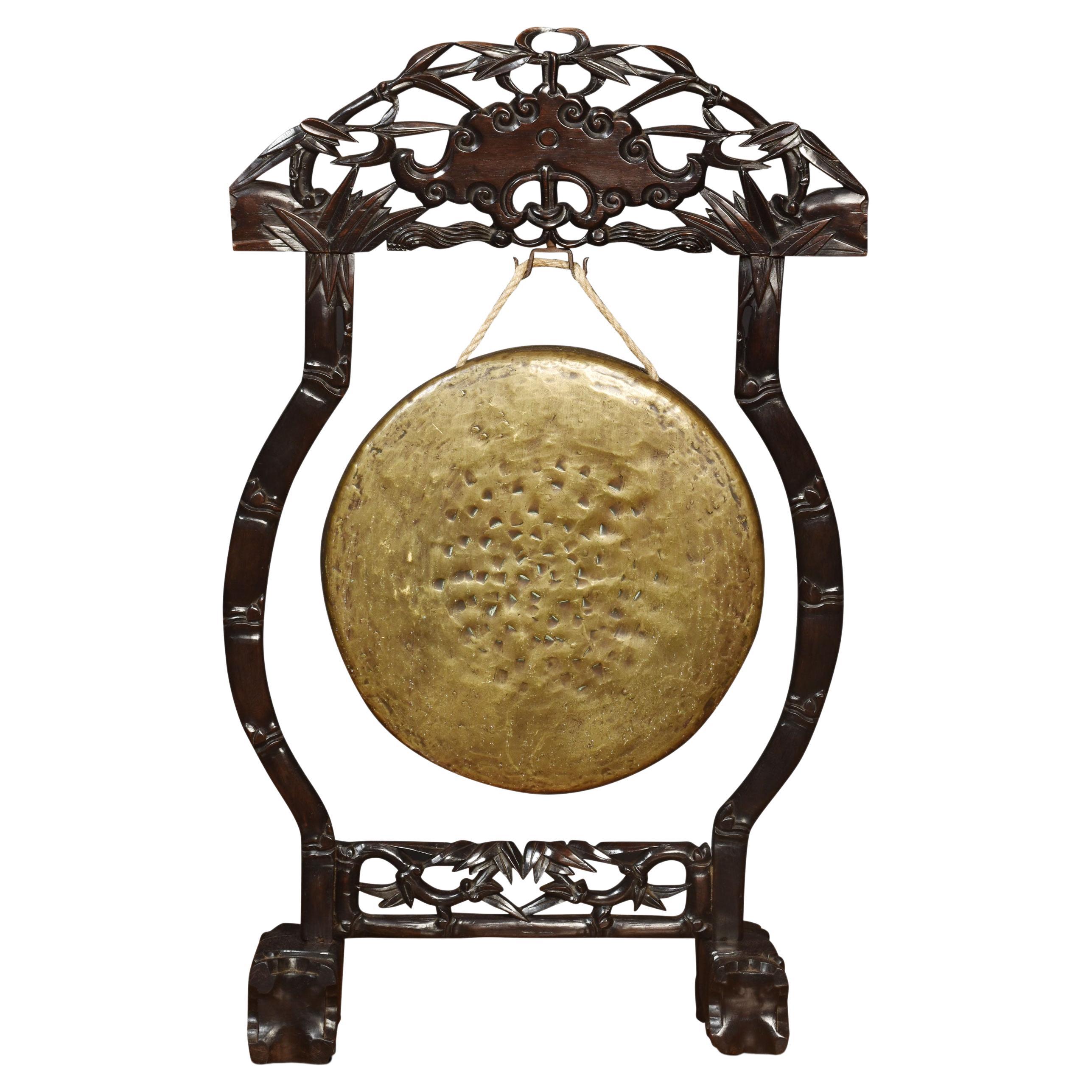 Chinese carved dinner gong For Sale