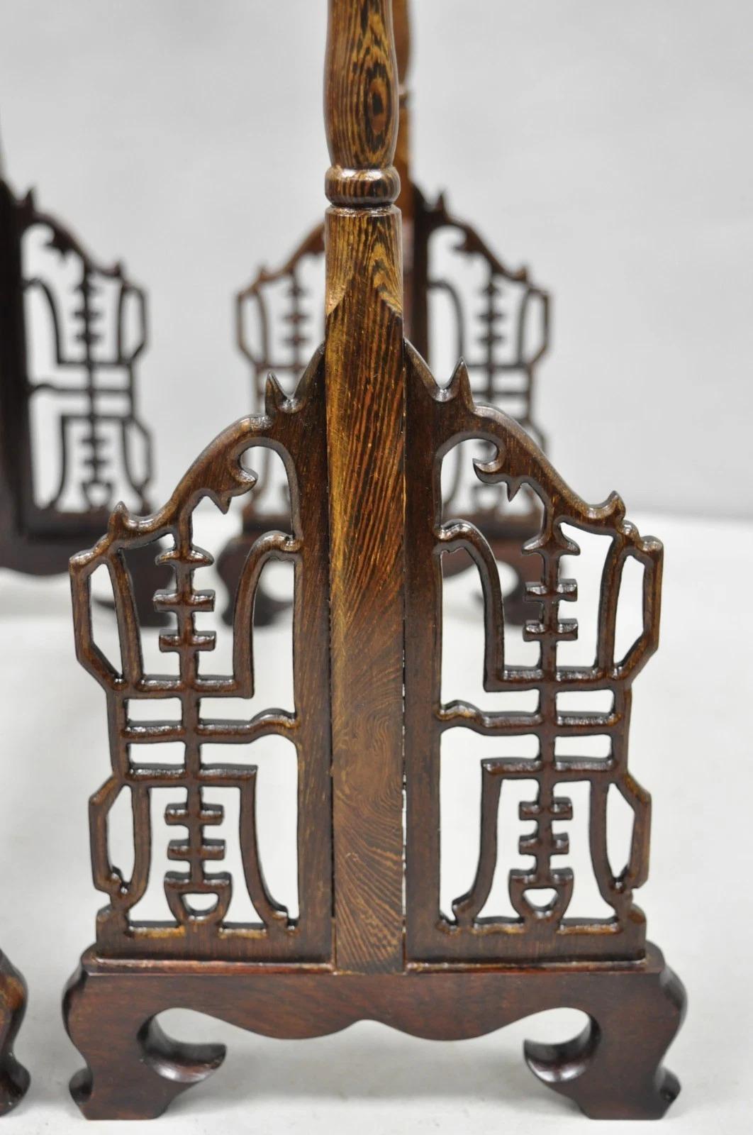 Porte-plume de calligraphie dragon chinois sculpté, support en bois de rose - une paire en vente 7