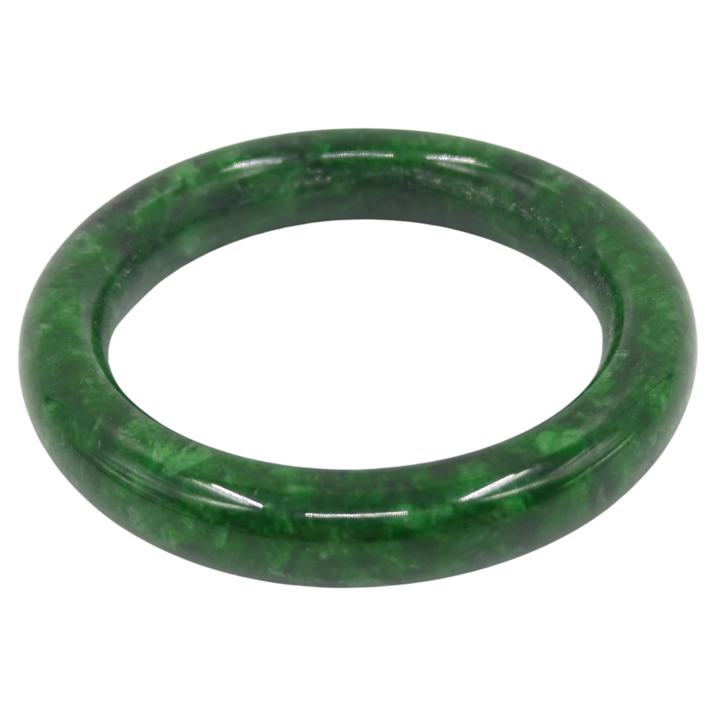 Chinese Carved Chloromelanite Dark Green A-Grade Jadeite Bangle Small 50mm ID For Sale