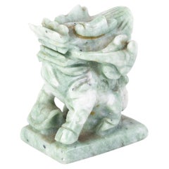 Chinesische geschnitzte Foo-Hunde-Jade-Skulptur 