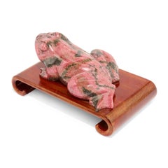 Chinese Carved Hardstone Rhodonite Frog Toad Sculpture Figure Model Wood Base