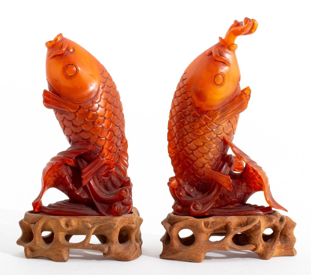 Chinese Export Chinese Carved Horn Carp Form Snuff Bottles, Pair For Sale