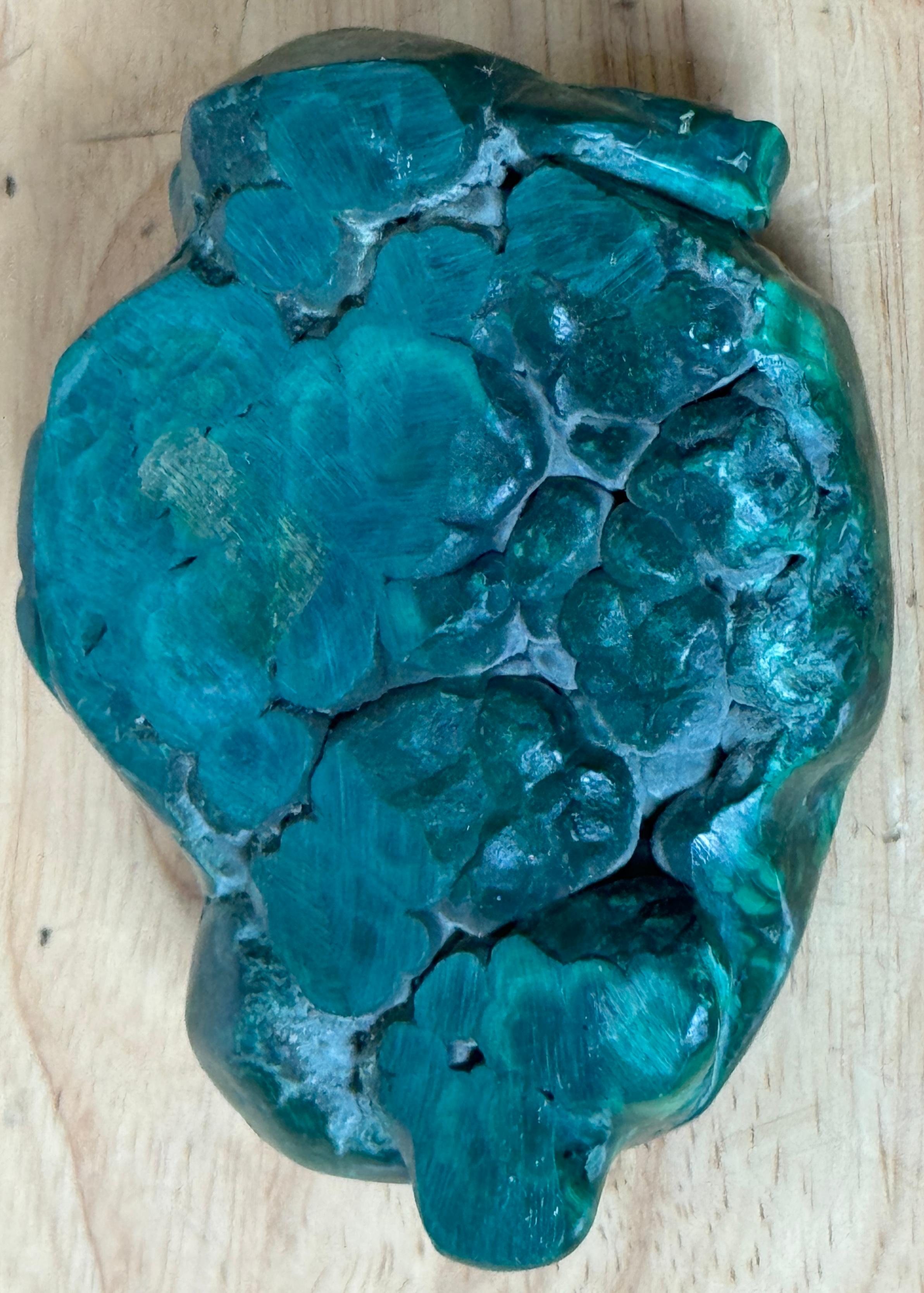 Chinese Carved Malachite Scholar’s Brush Washer in the Form of a Lotus Leaf For Sale 6