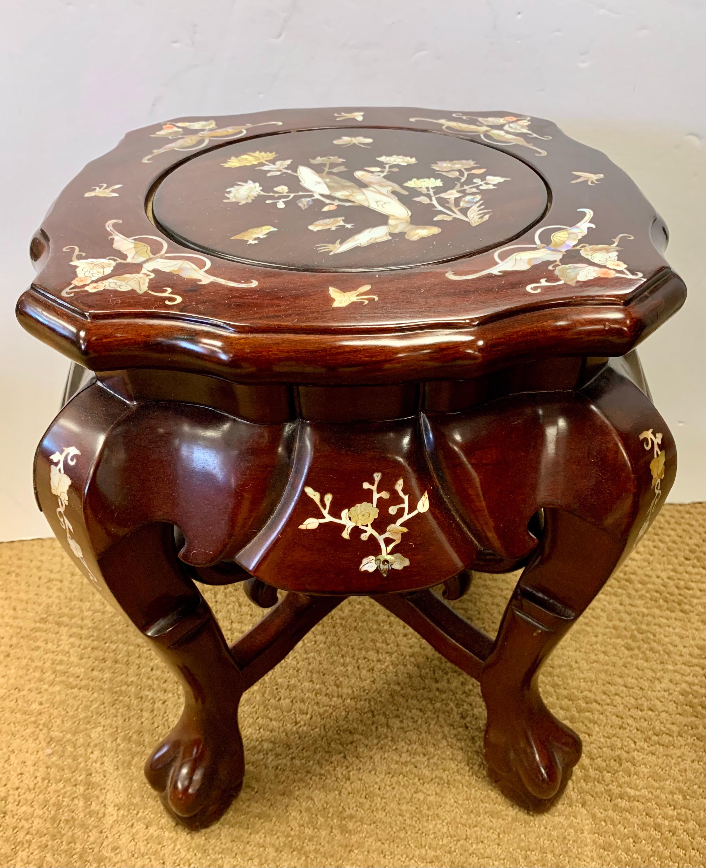 Chinese Carved Rosewood and Mother-of-Pearl Set, Tea Table and Four Stools In Good Condition In West Hartford, CT