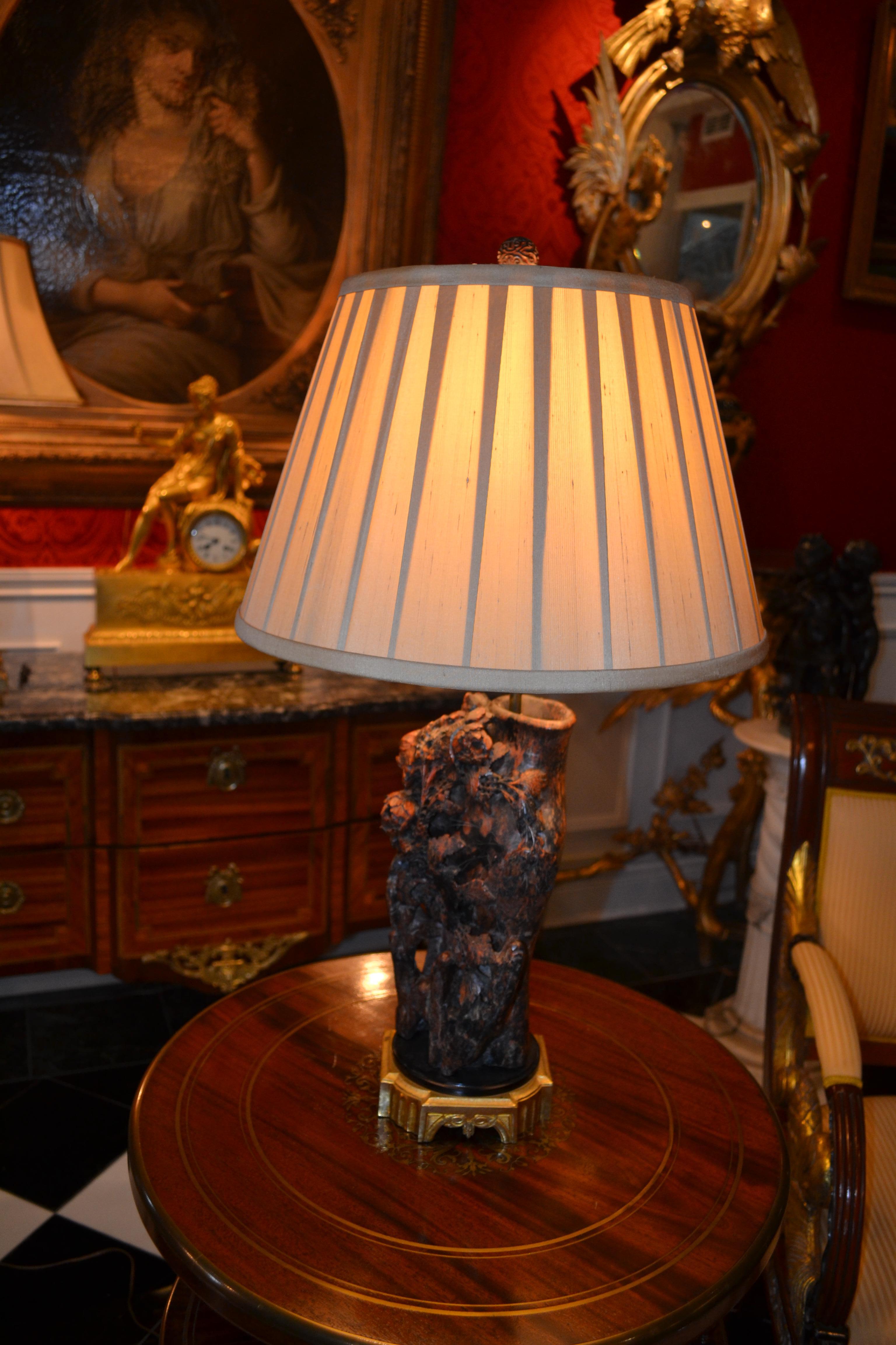 Lámpara china de piedra de jabón tallada en venta 2