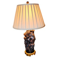 Lampada cinese in pietra ollare intagliata