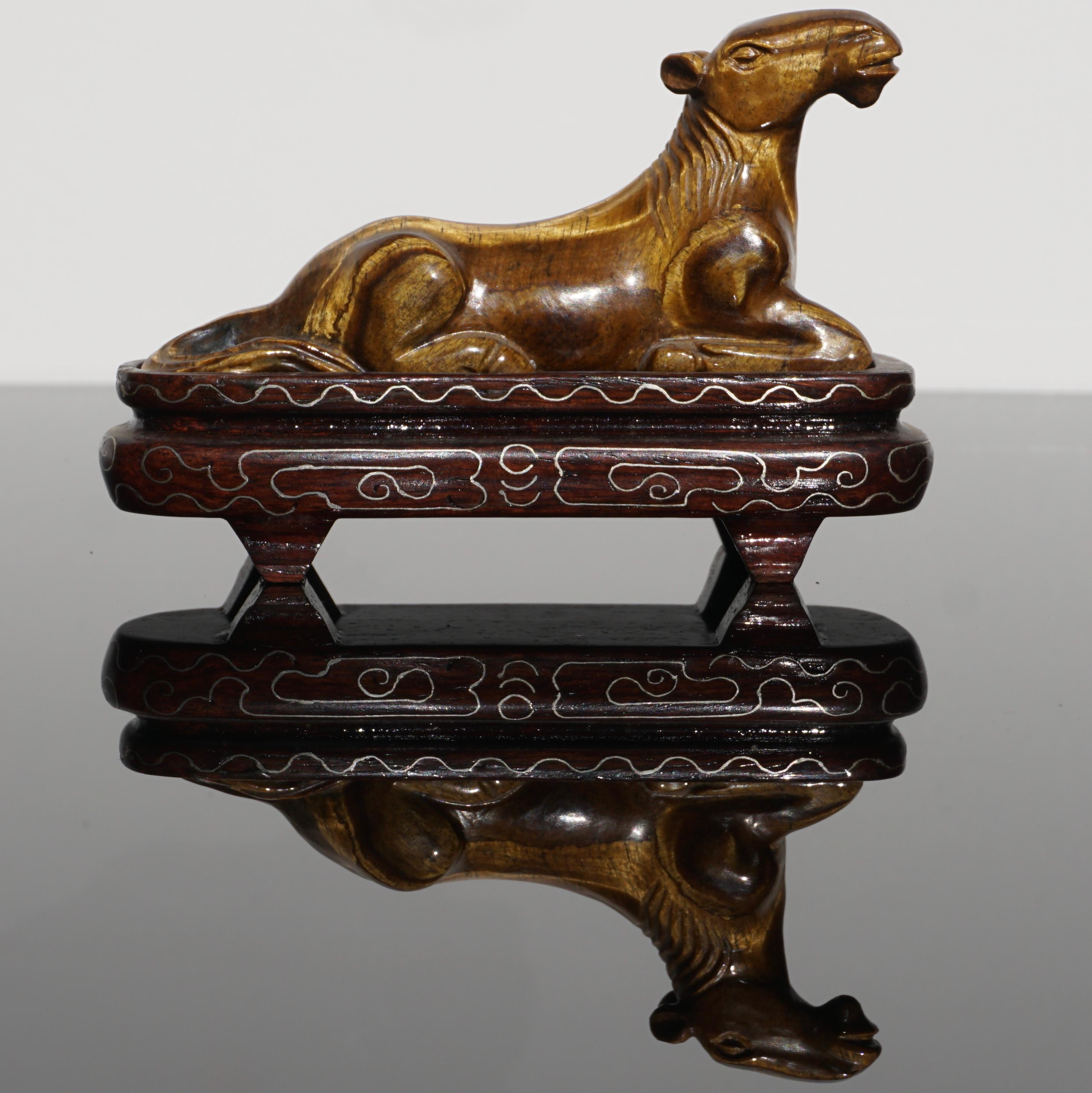 Hand-Carved Chinese Carved Tigers Eye Han Tang Dynasty Style Horse
