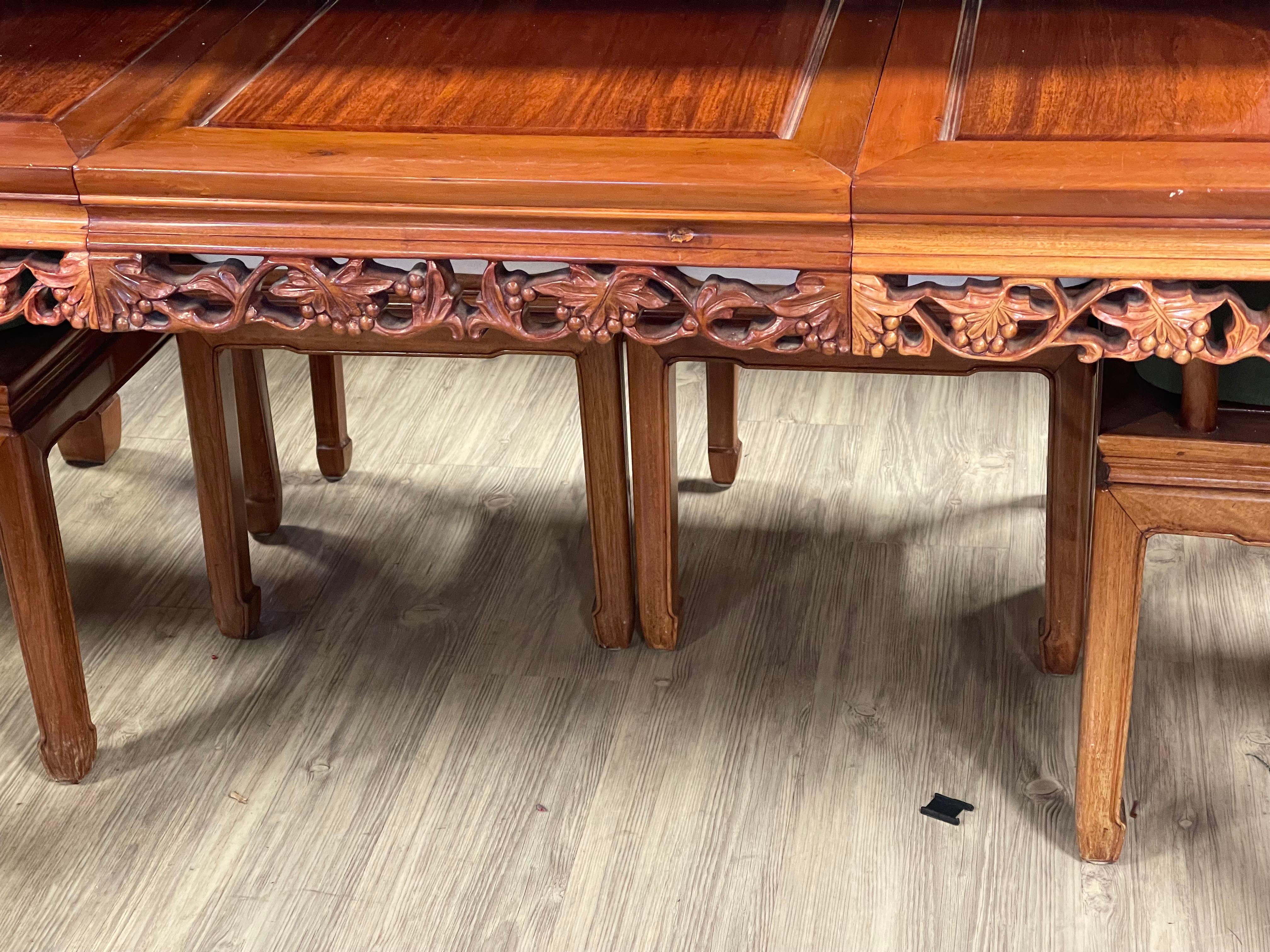 Teck sculpté chinois  Wood Dining Set 7 pcs Extendable en vente 8