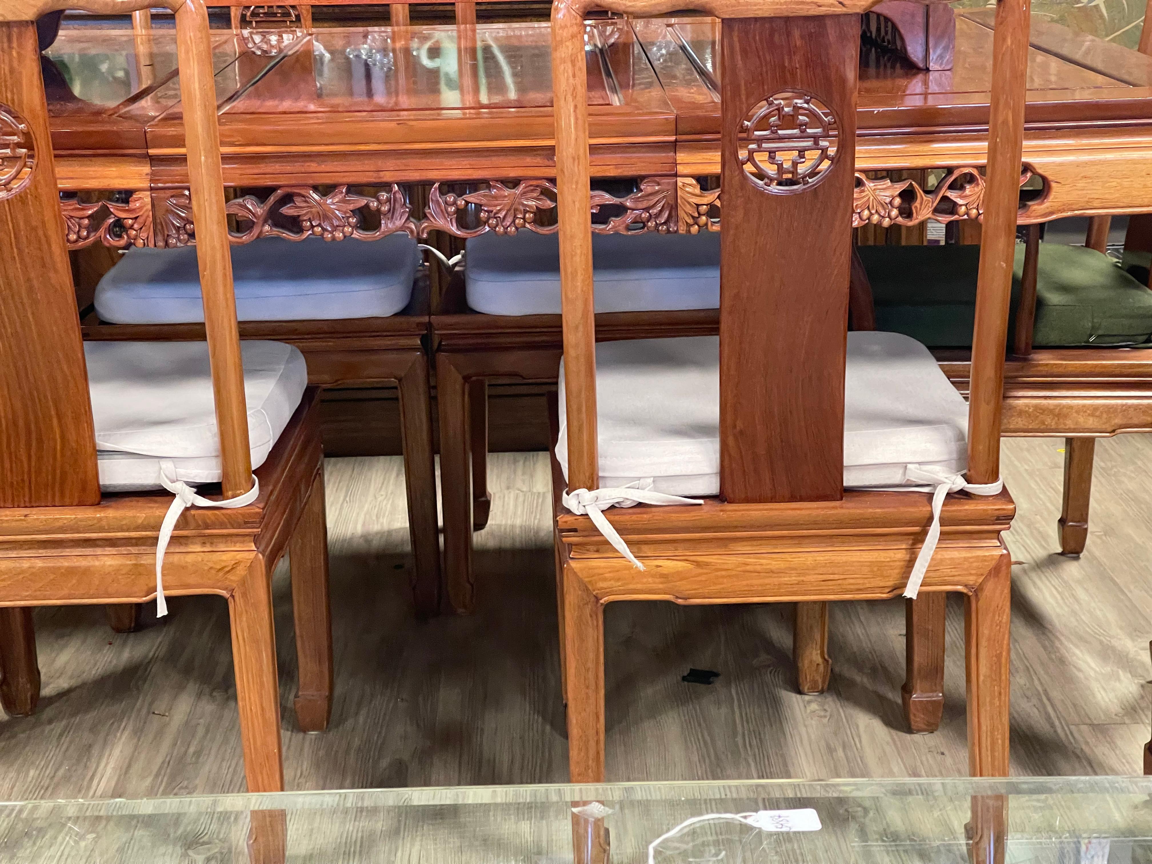 Teck sculpté chinois  Wood Dining Set 7 pcs Extendable en vente 4