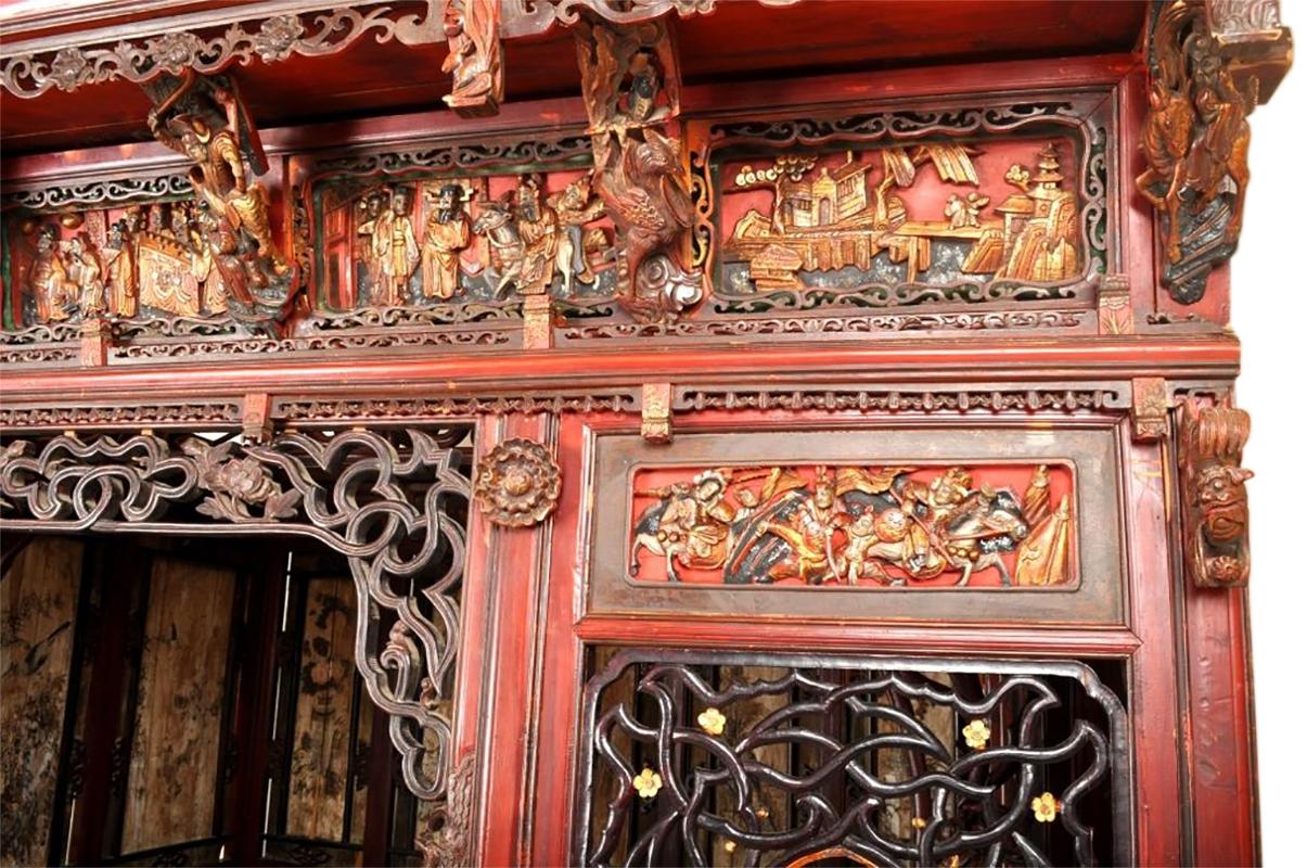 Lacquered Chinese Carved Wedding Bed, Qing Dynasty, circa 1880
