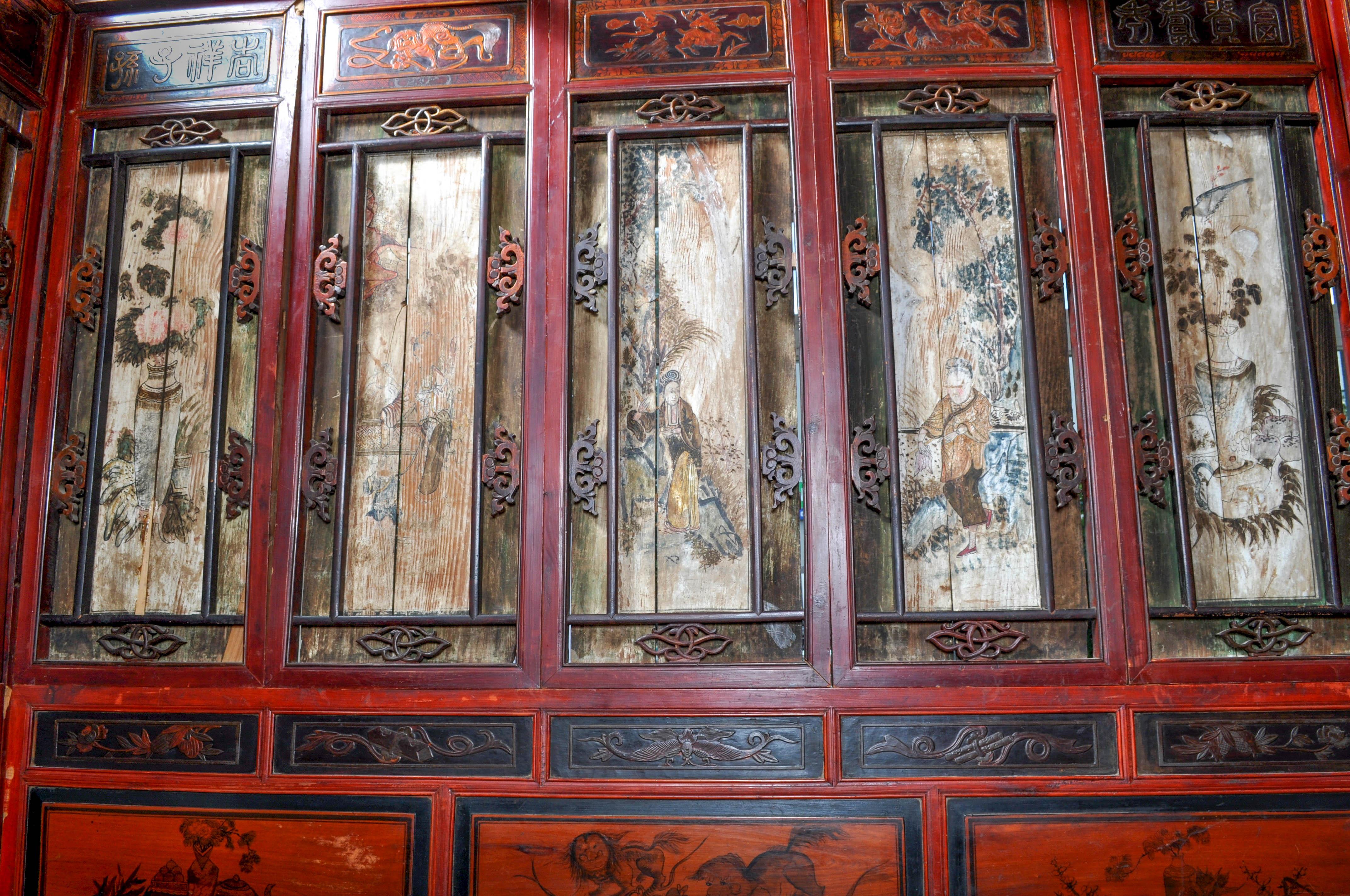 Elm Chinese Carved Wedding Bed, Qing Dynasty, circa 1880