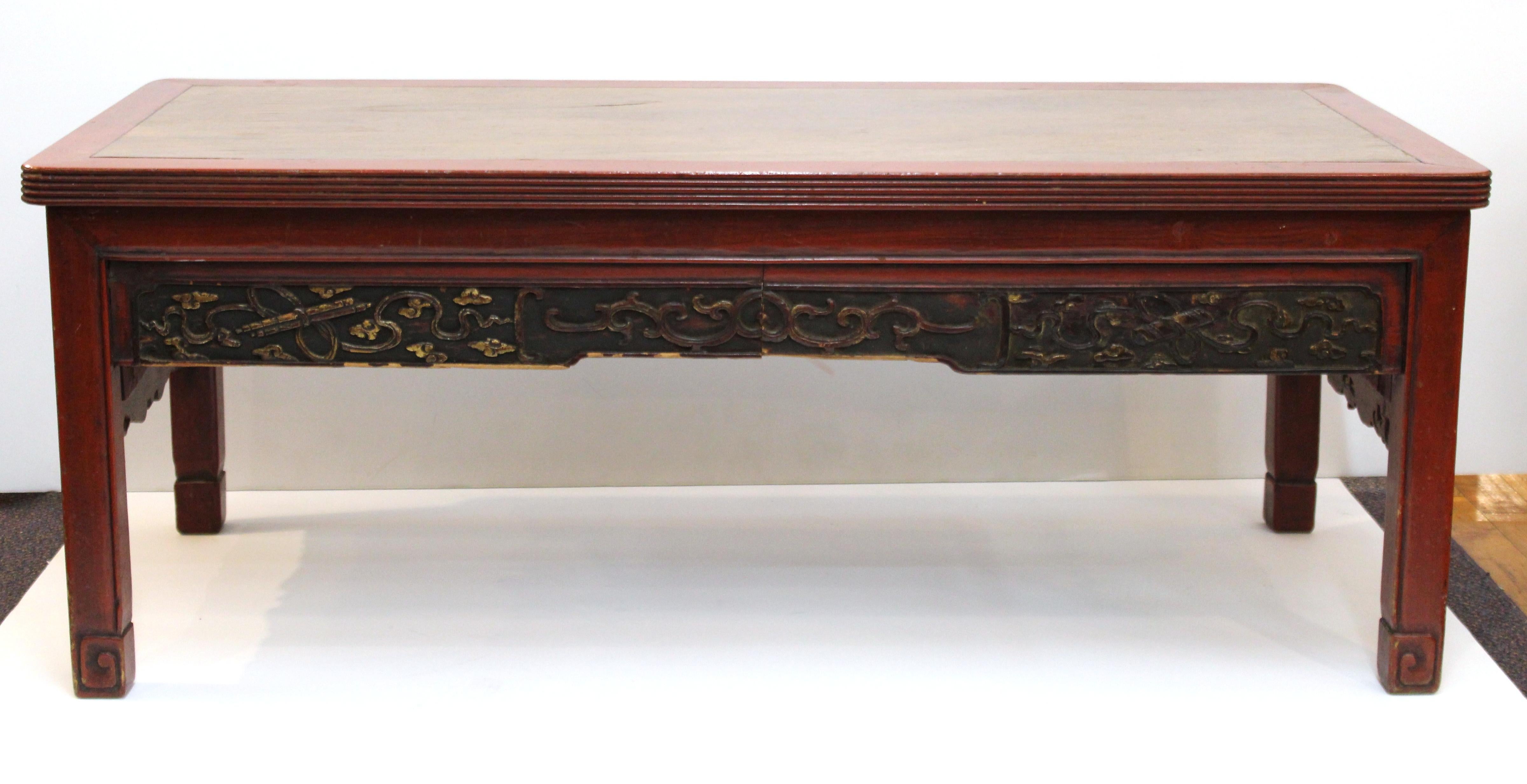 Early 20th Century Chinese Carved Wood Cocktail Table in Red and Gold