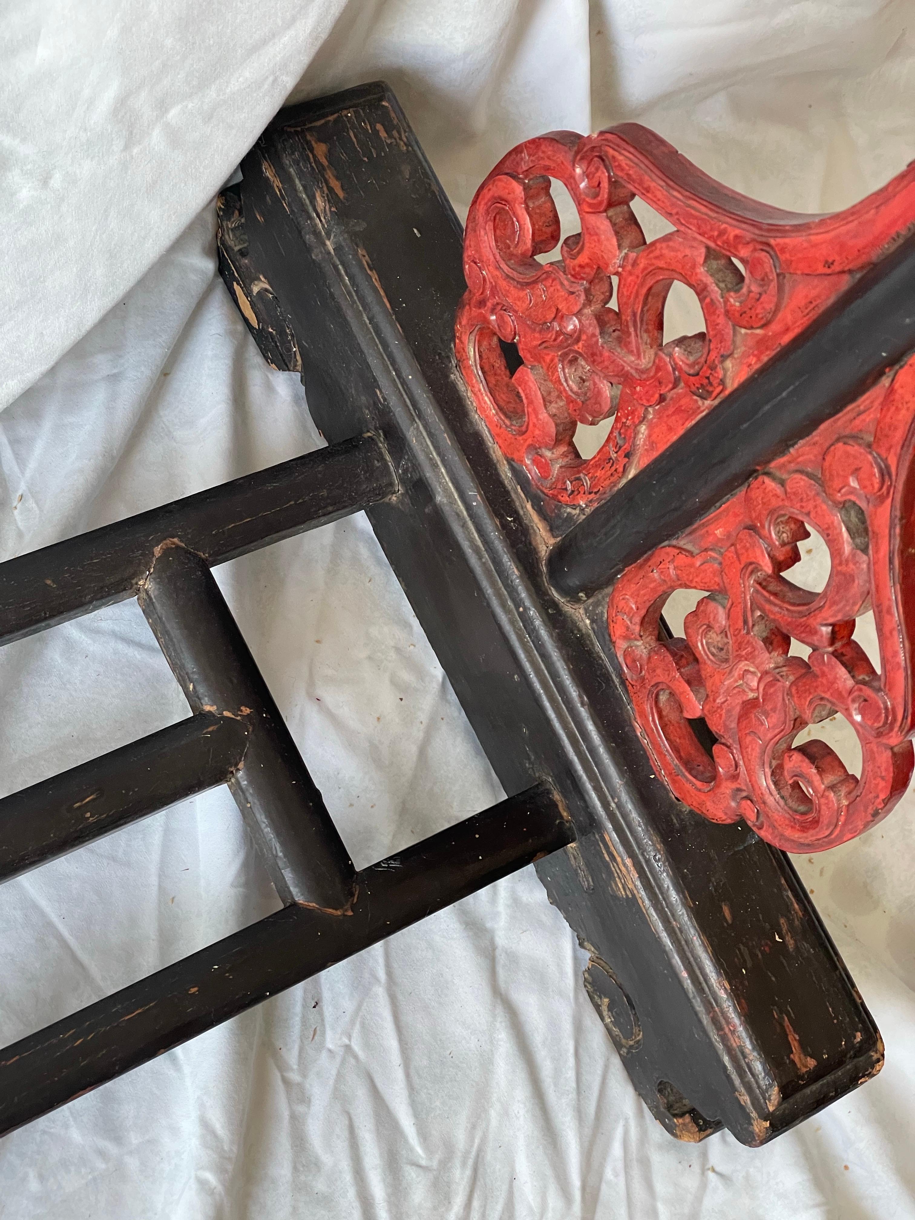 Chinese Carved Wood Robe Garment Display Rack Dragon Heads Black & Red Paint For Sale 9