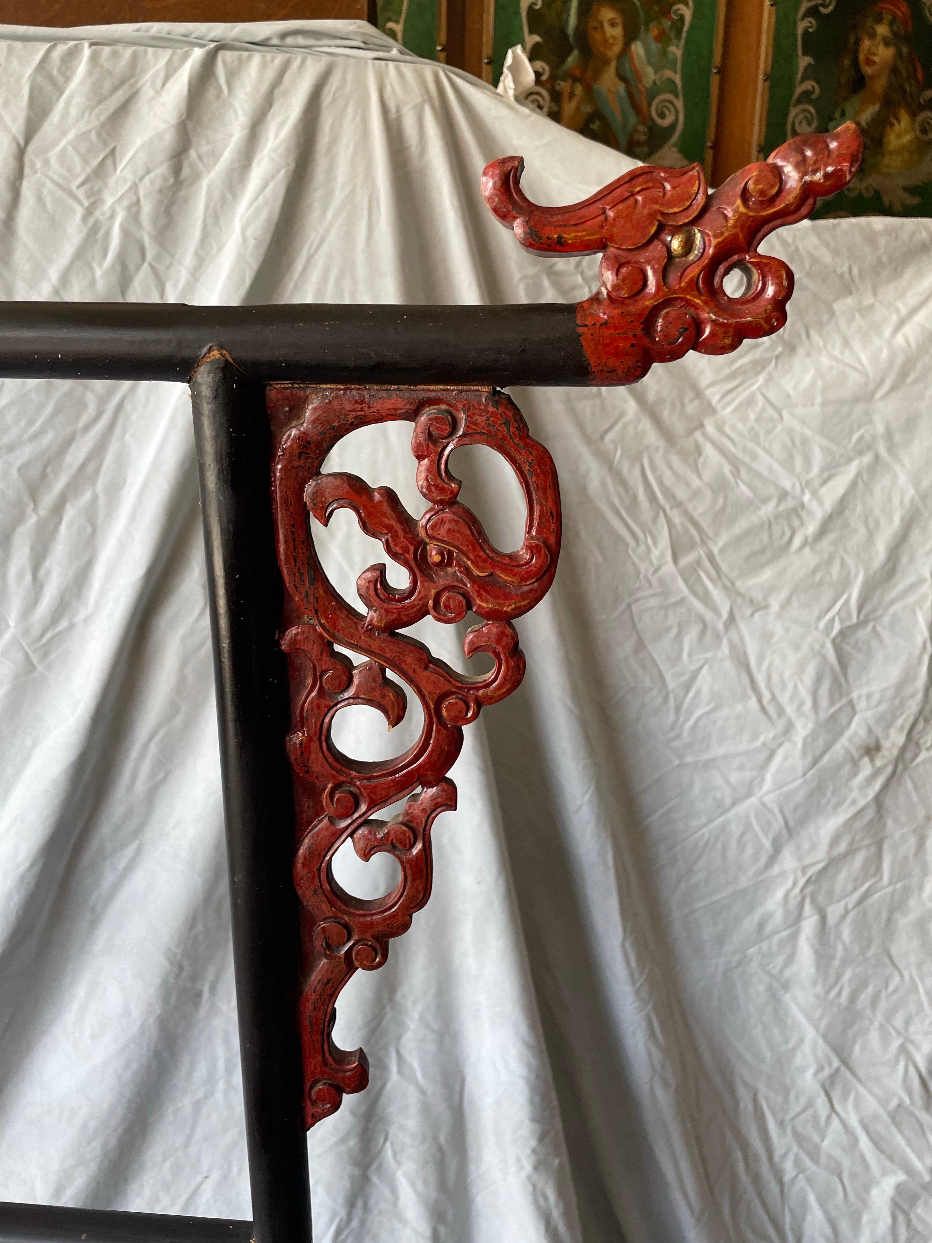 Chinese Carved Wood Robe Garment Display Rack Dragon Heads Black & Red Paint In Good Condition For Sale In Clifton Forge, VA