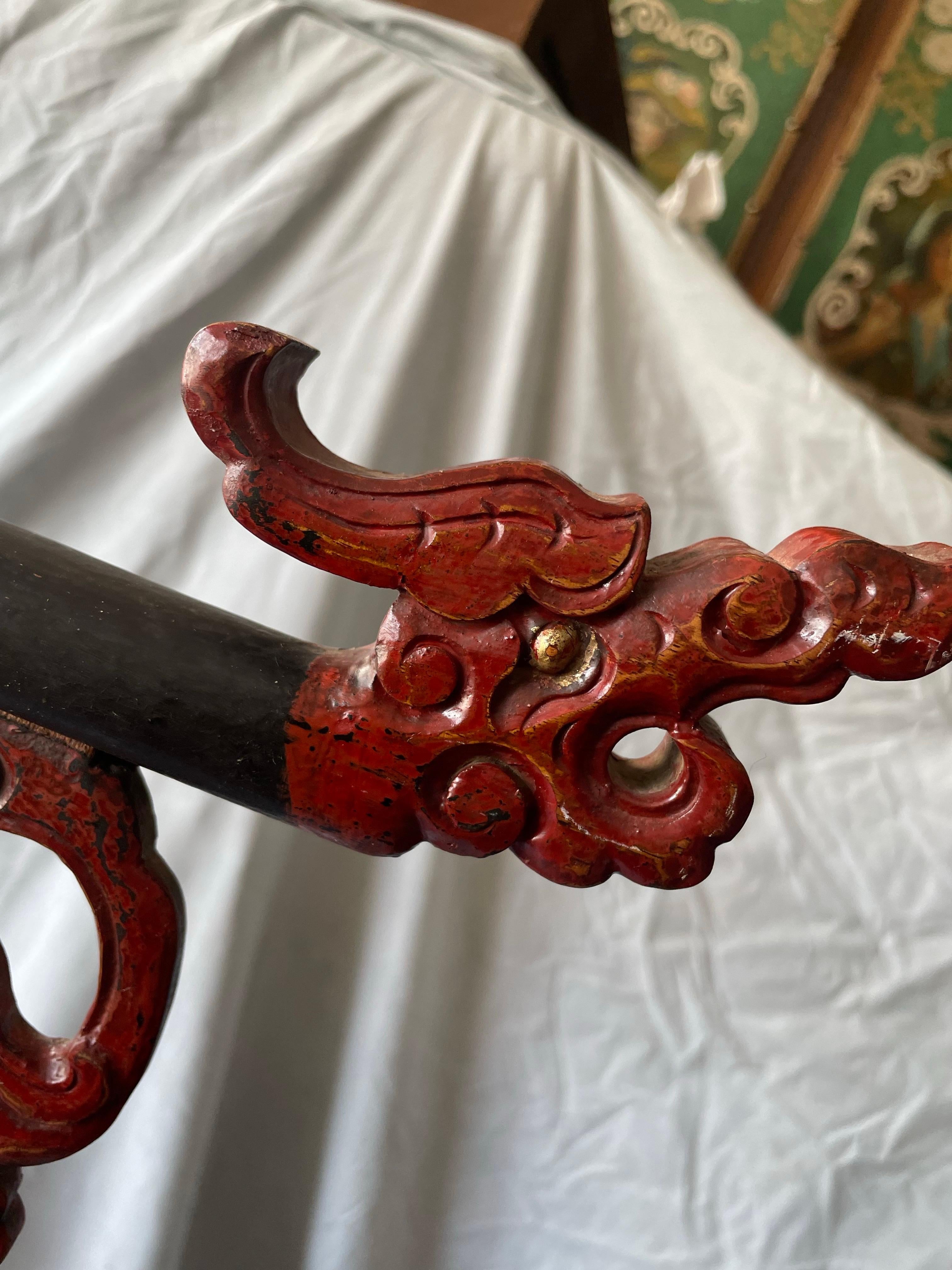 20th Century Chinese Carved Wood Robe Garment Display Rack Dragon Heads Black & Red Paint For Sale
