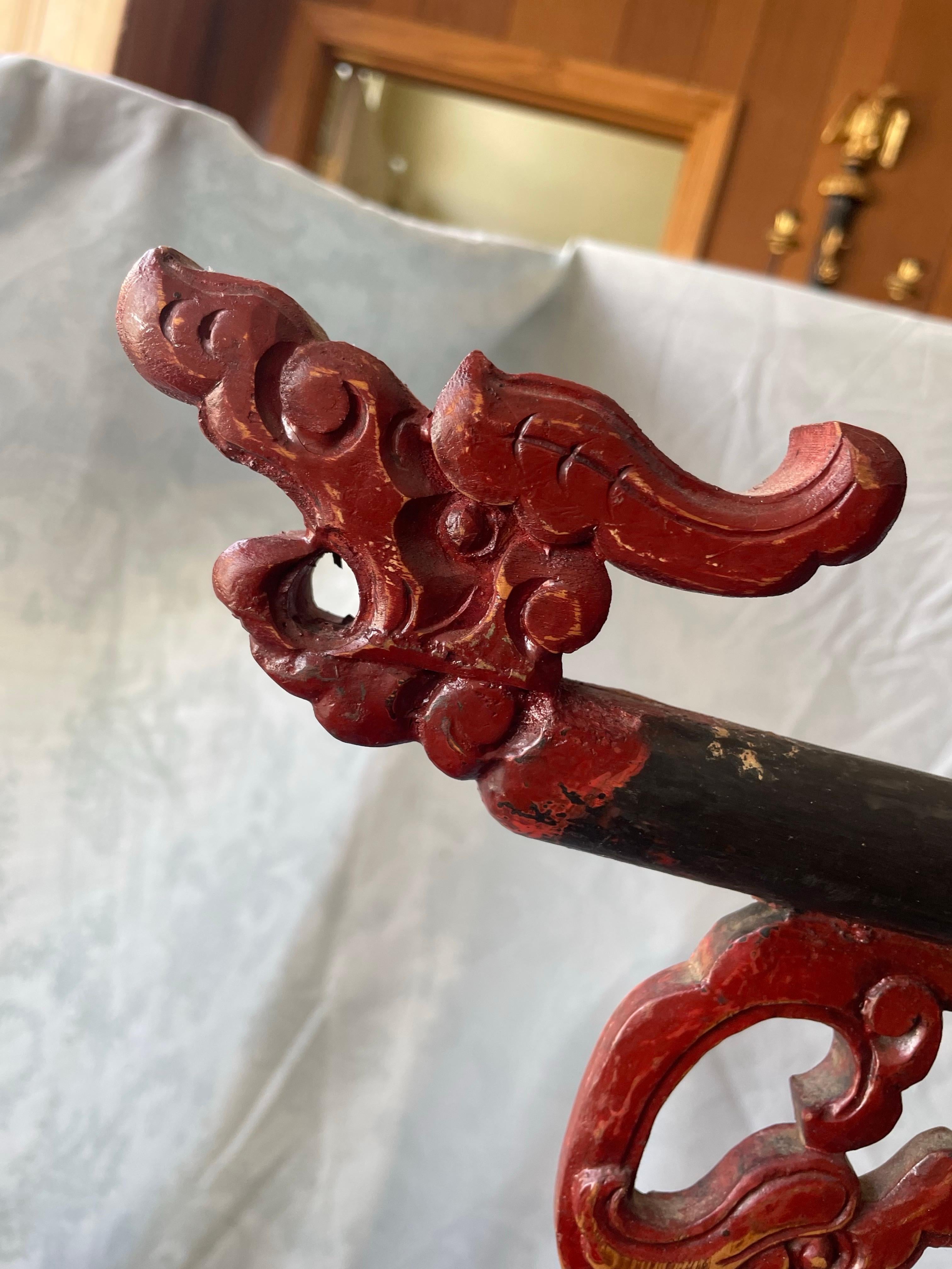 Chinese Carved Wood Robe Garment Display Rack Dragon Heads Black & Red Paint For Sale 1