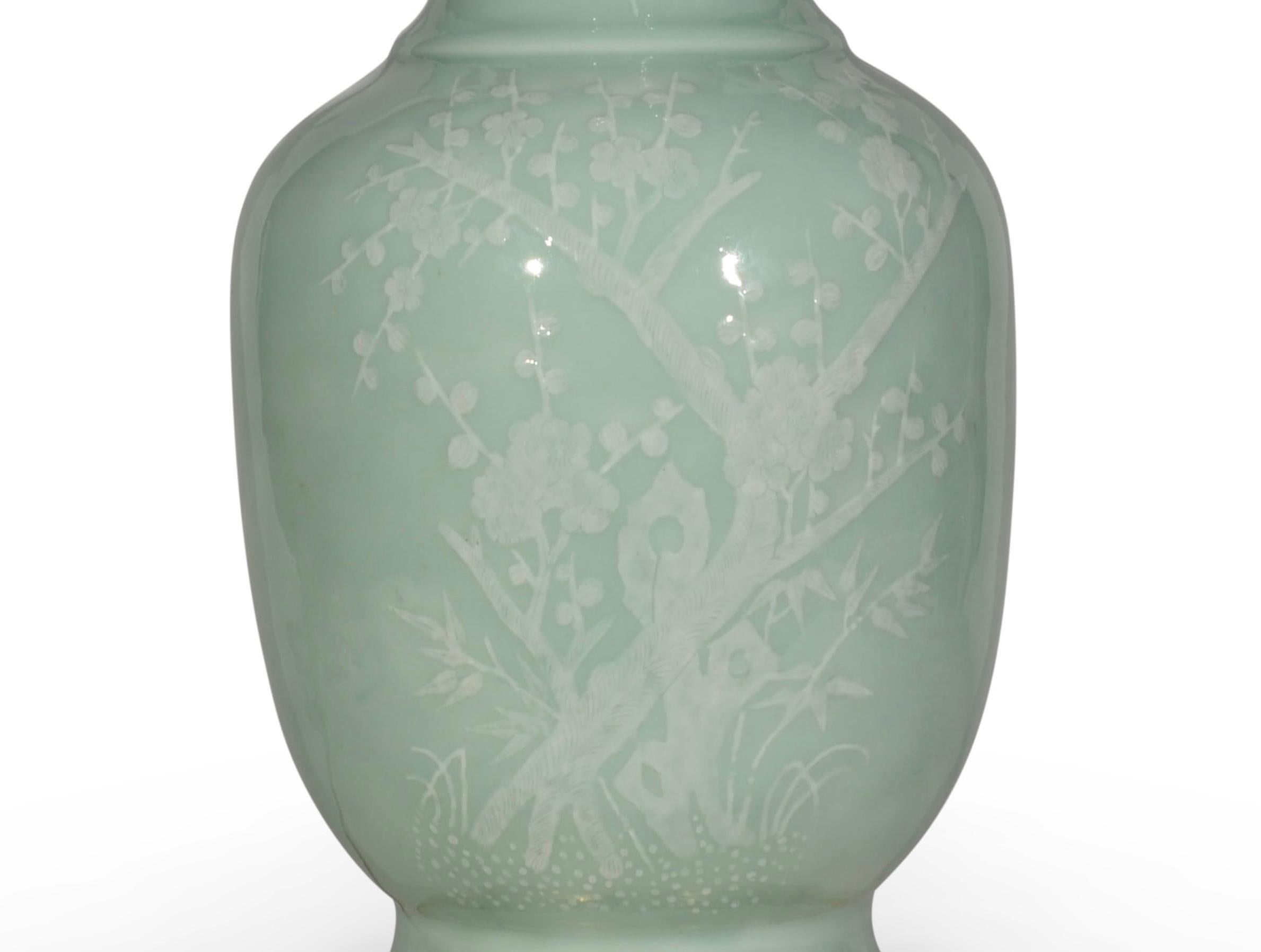 Lámpara de mesa de porcelana china celadón del siglo XIX en Bueno estado para la venta en London, GB