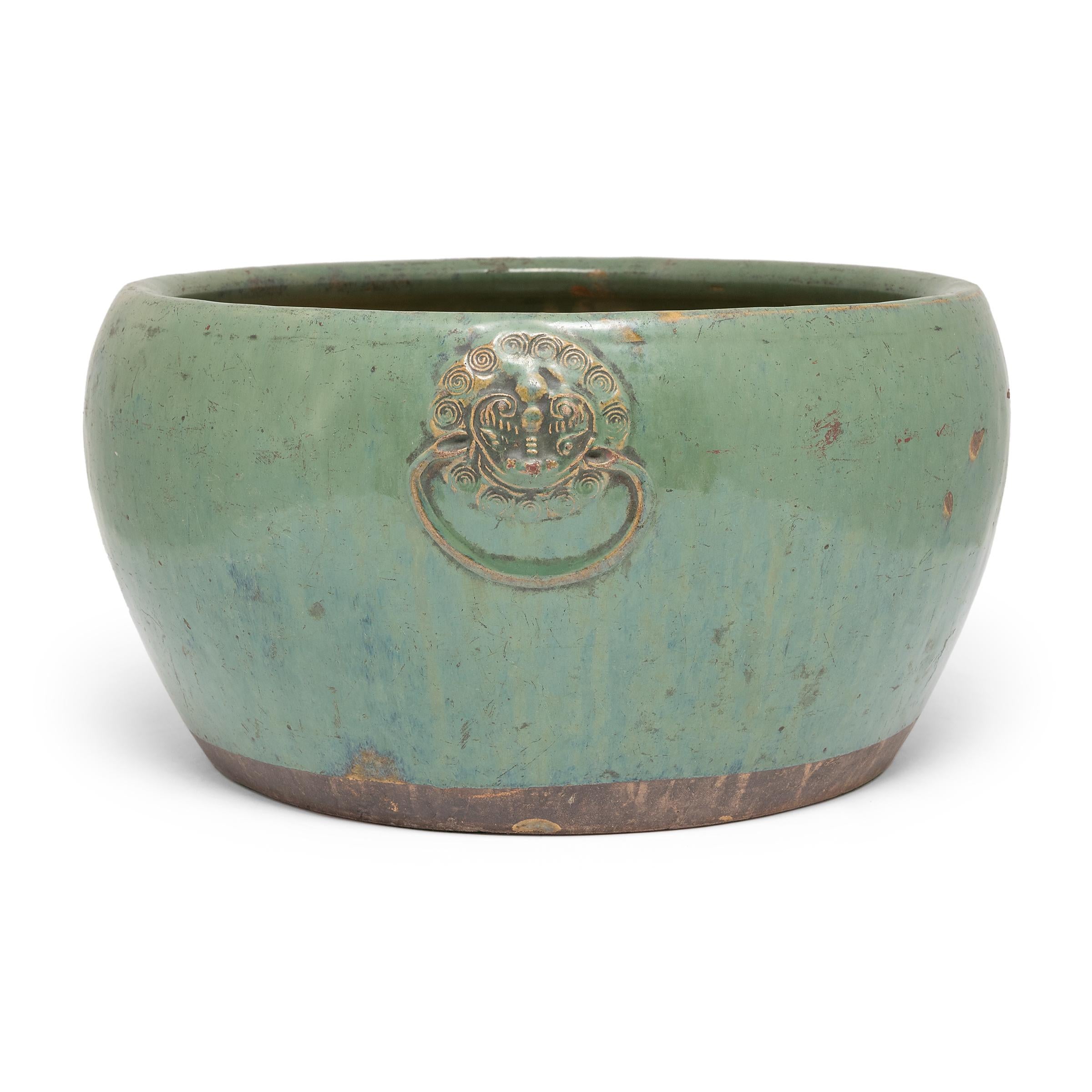Chinese Celadon Green Glazed Fishbowl, c. 1850 In Good Condition In Chicago, IL