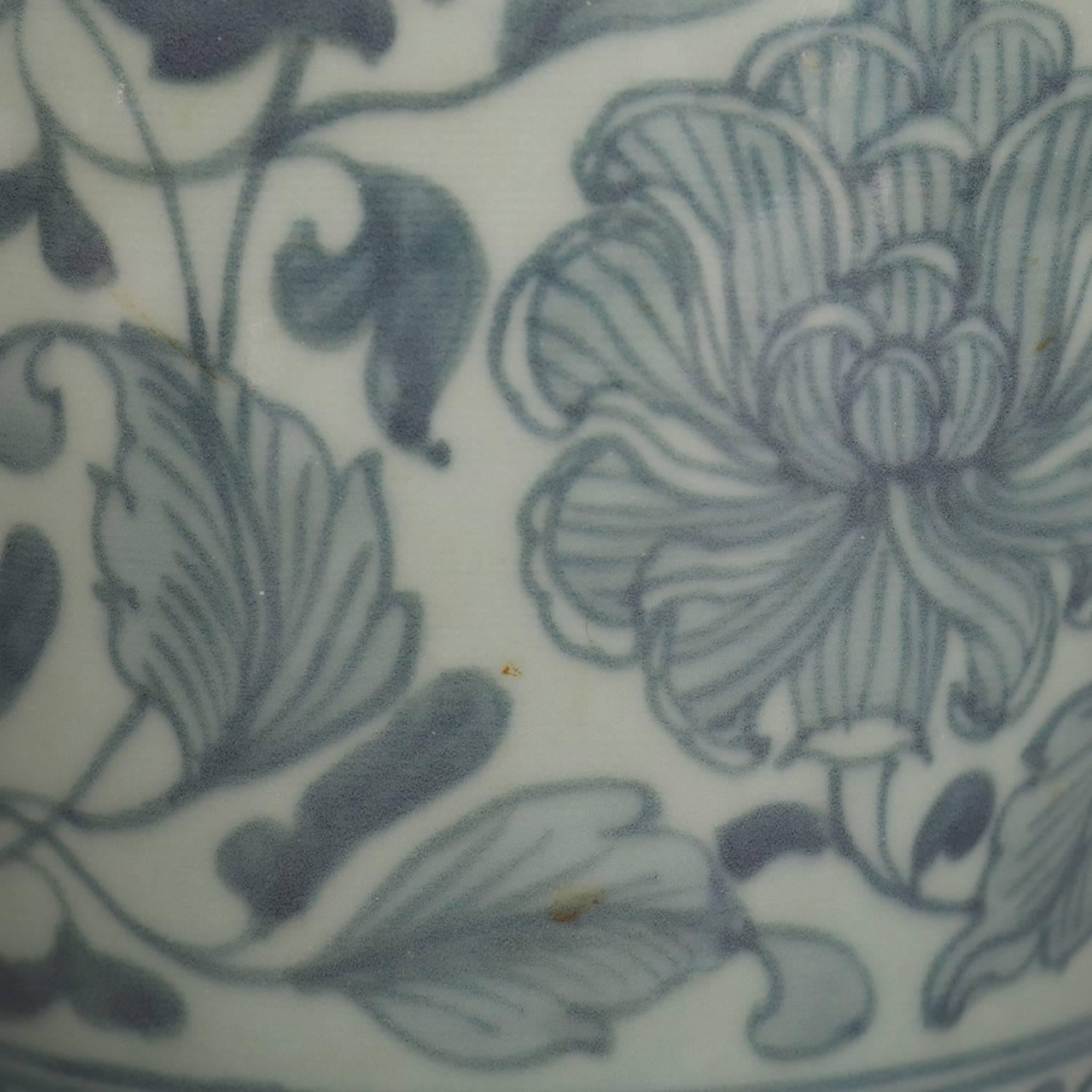 Chinese Celadon Porcelain Vase, Floral and Leaf Decoration, 20th Century 2