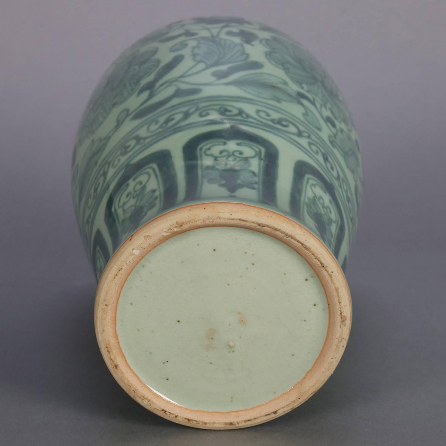 Chinese Celadon Porcelain Vase, Floral and Leaf Decoration, 20th Century 4