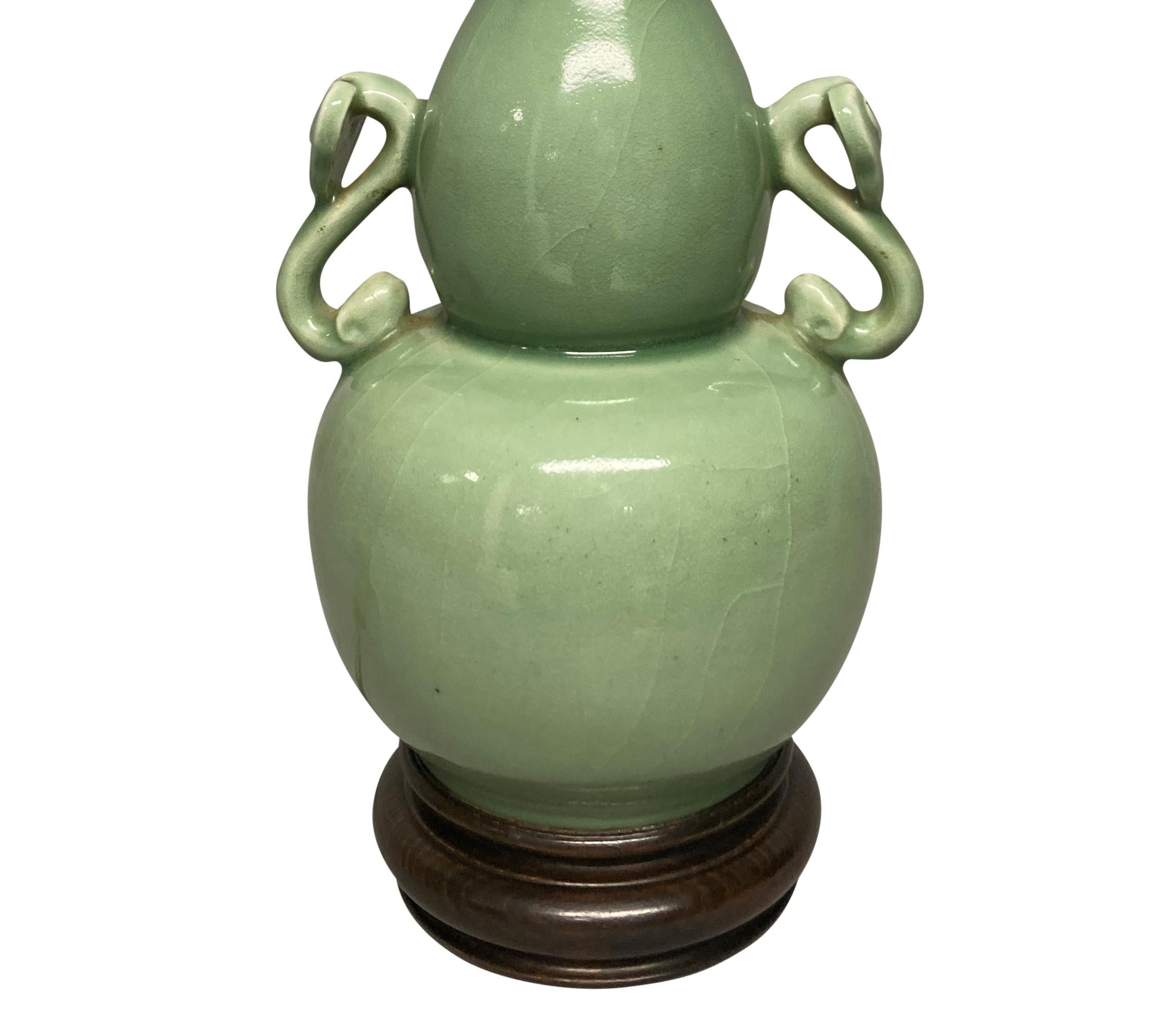 Chinese Celadon Twin Handled Vase Lamp In Good Condition For Sale In London, GB