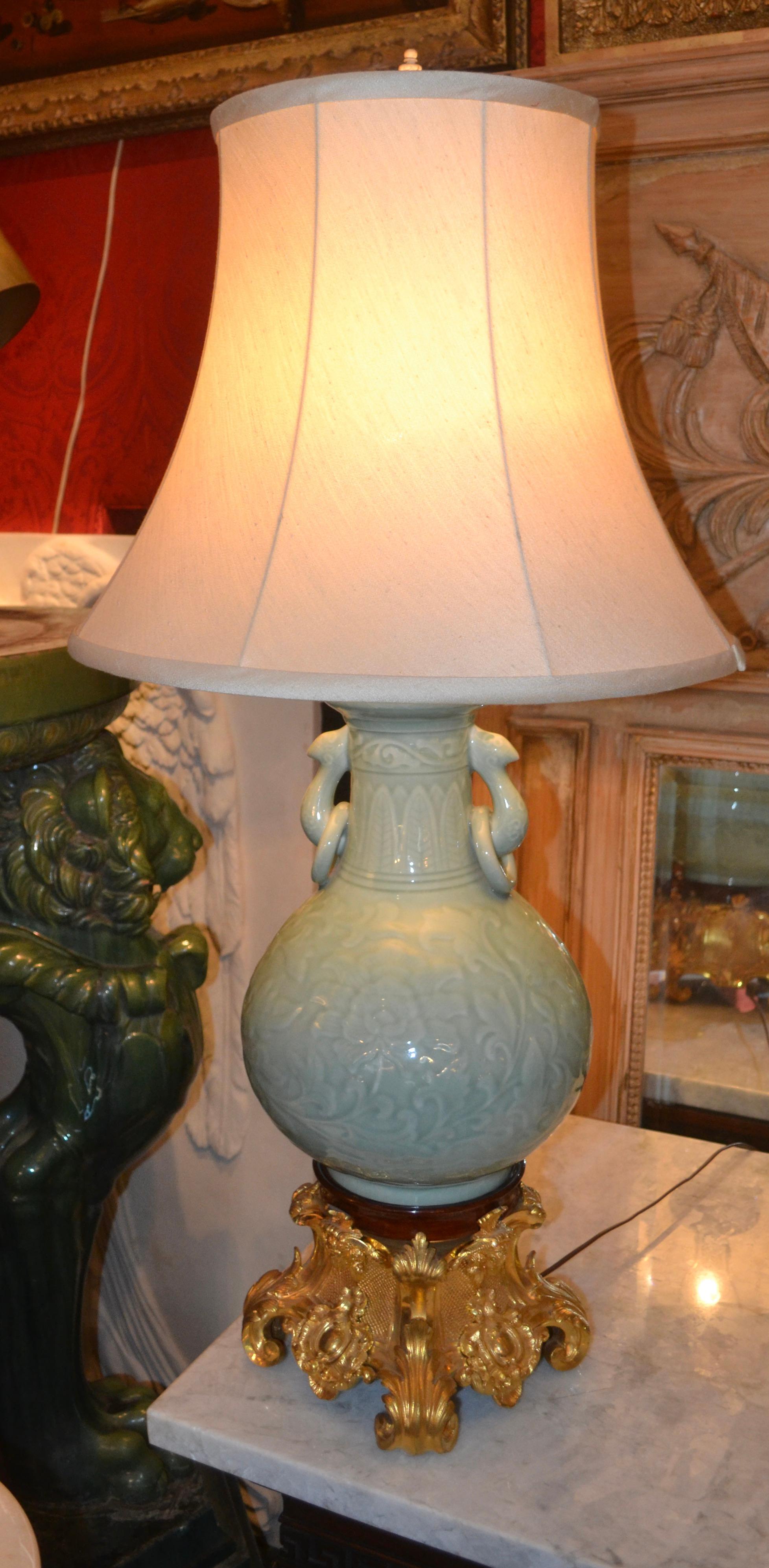 Chinese Celadon Vase Lamp with a French 19 Century Gilt Bronze Base For Sale 1