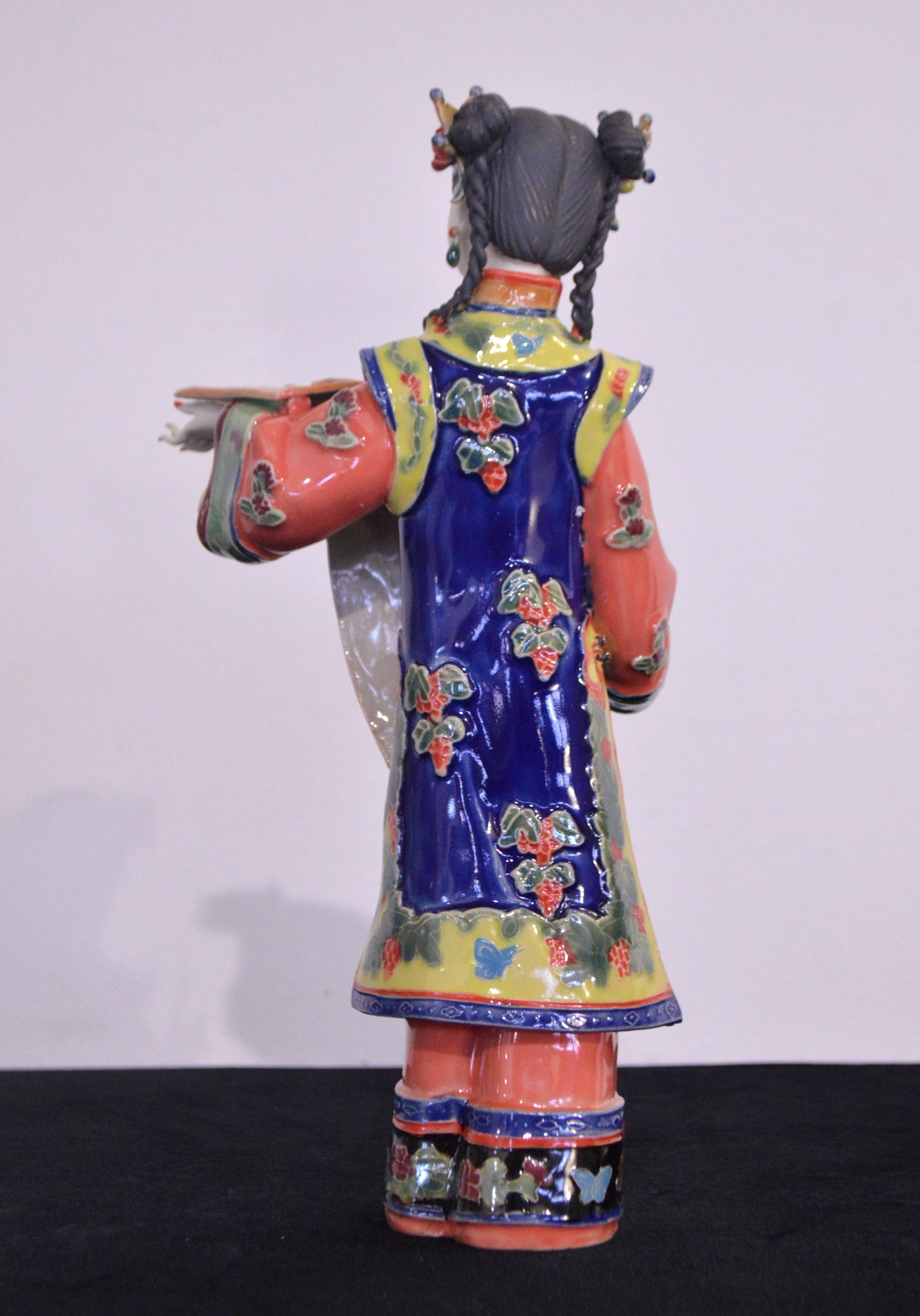 Chinese Ceramic Court Lady Statuette Hand-Crafted For Sale 2