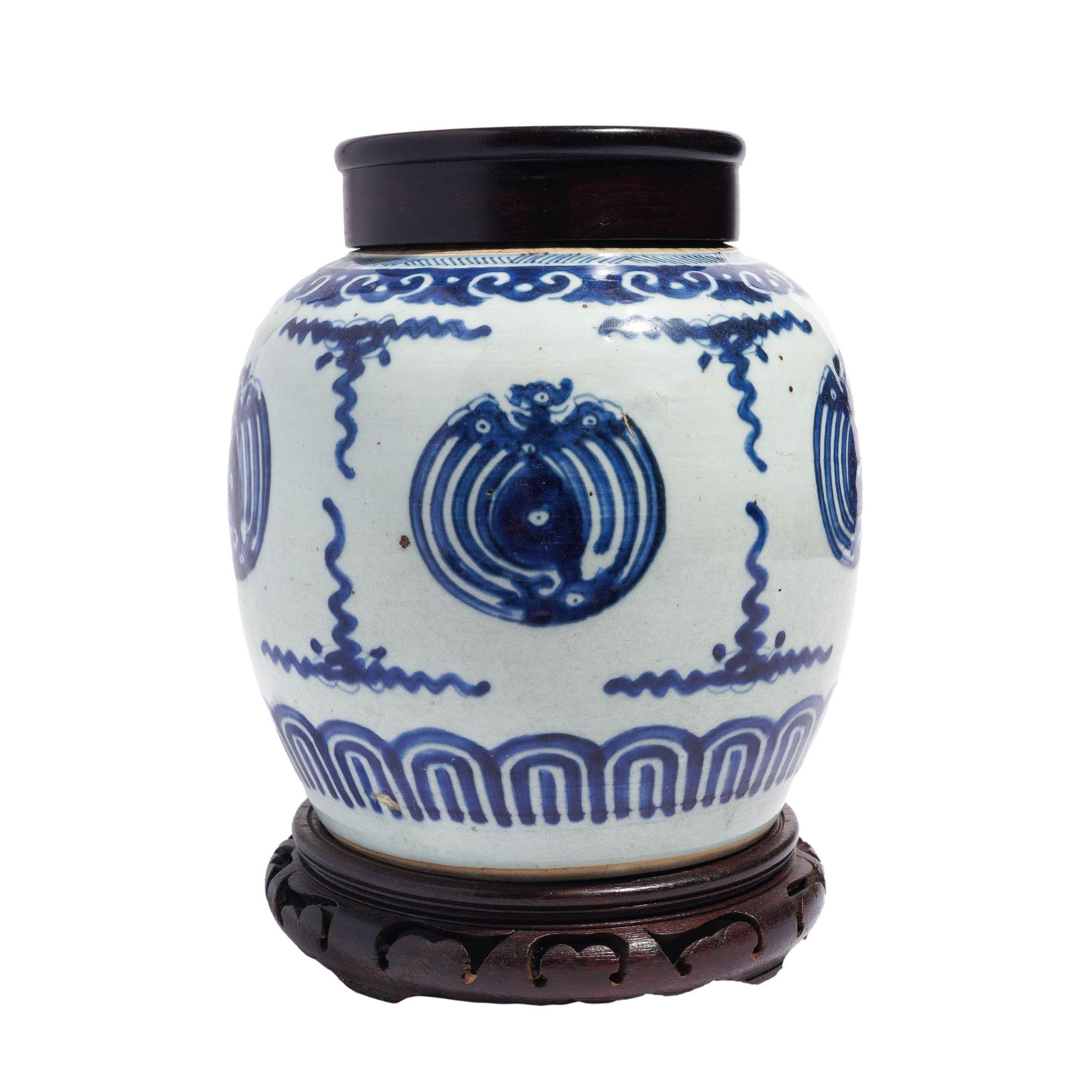 Pot à gingembre en céramique chinoise, C.I.C. 1700 Bon état - En vente à Kenilworth, IL