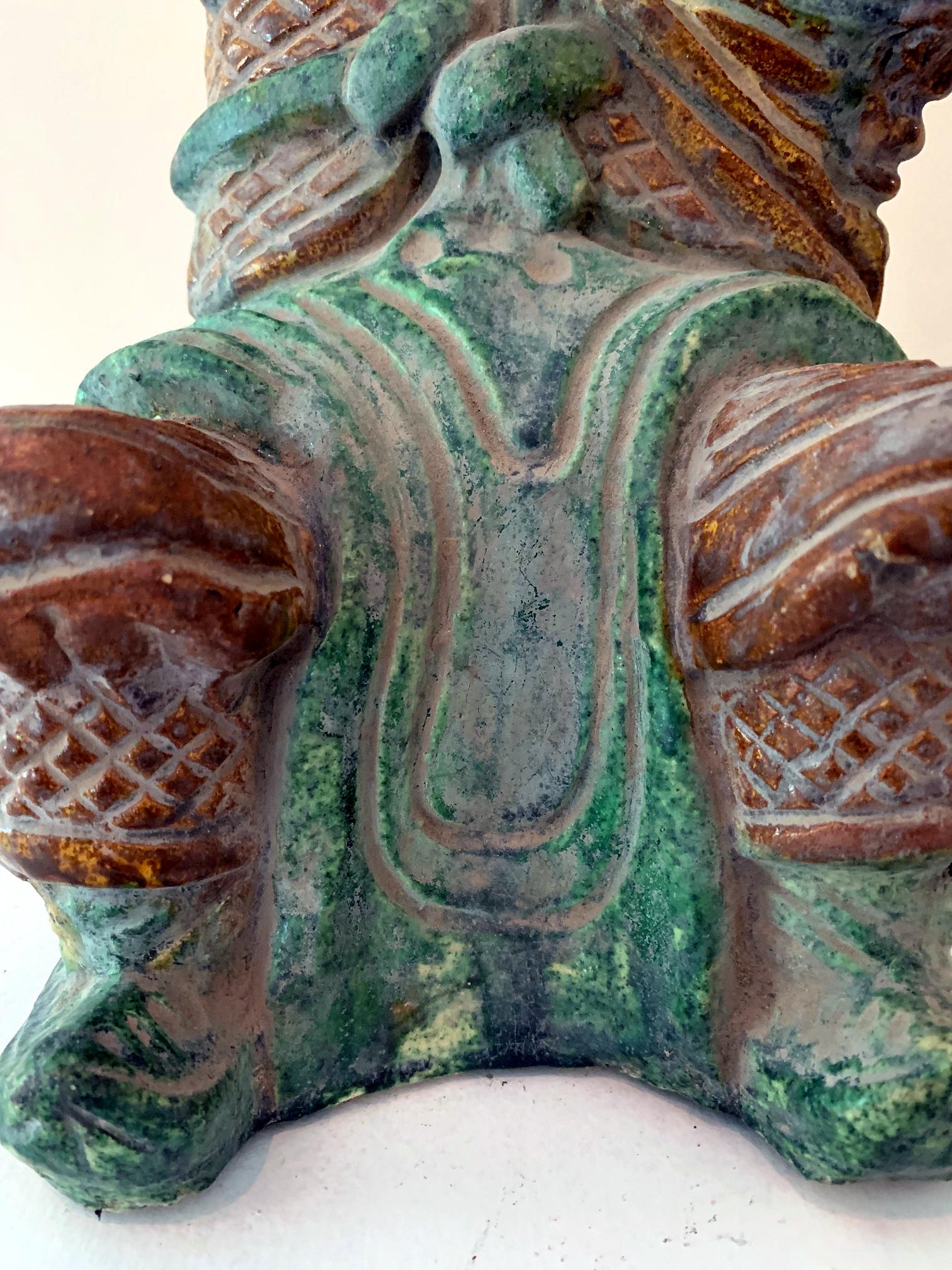 Guardiano cinese in ceramica smaltata della dinastia Ming in vendita 2