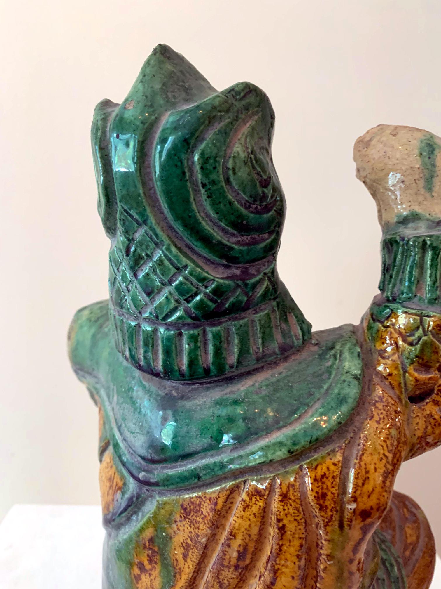 Chinesische Keramik glasiert Guardian Ming Dynasty im Angebot 3