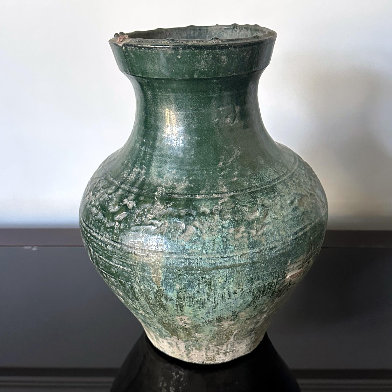 Chinese Ceramic Hu Jar with Green Glaze Han Dynasty For Sale 2