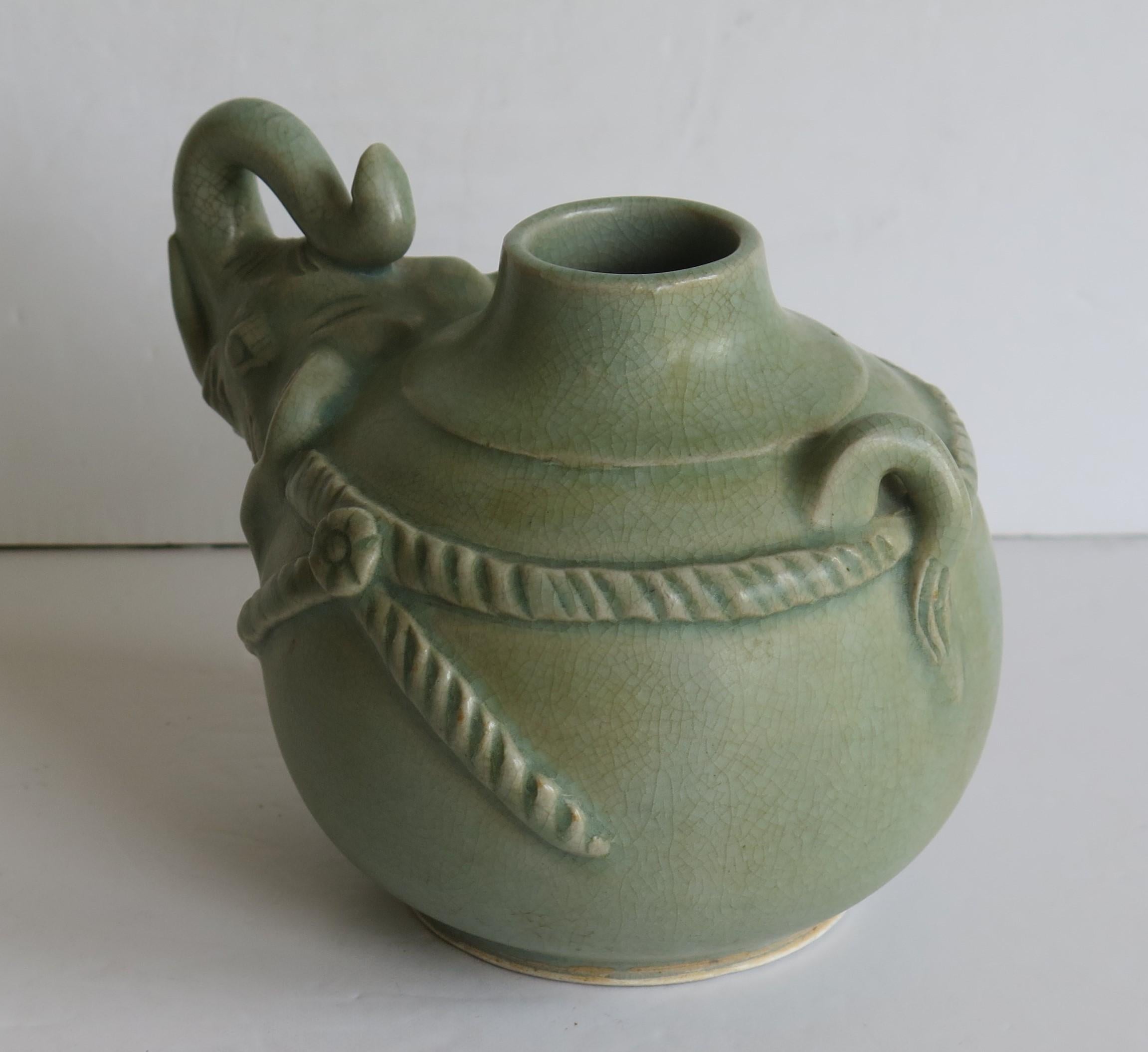 Elephant Reactive Glaze Porcelain Teapot Green 32 Ounce Capacity