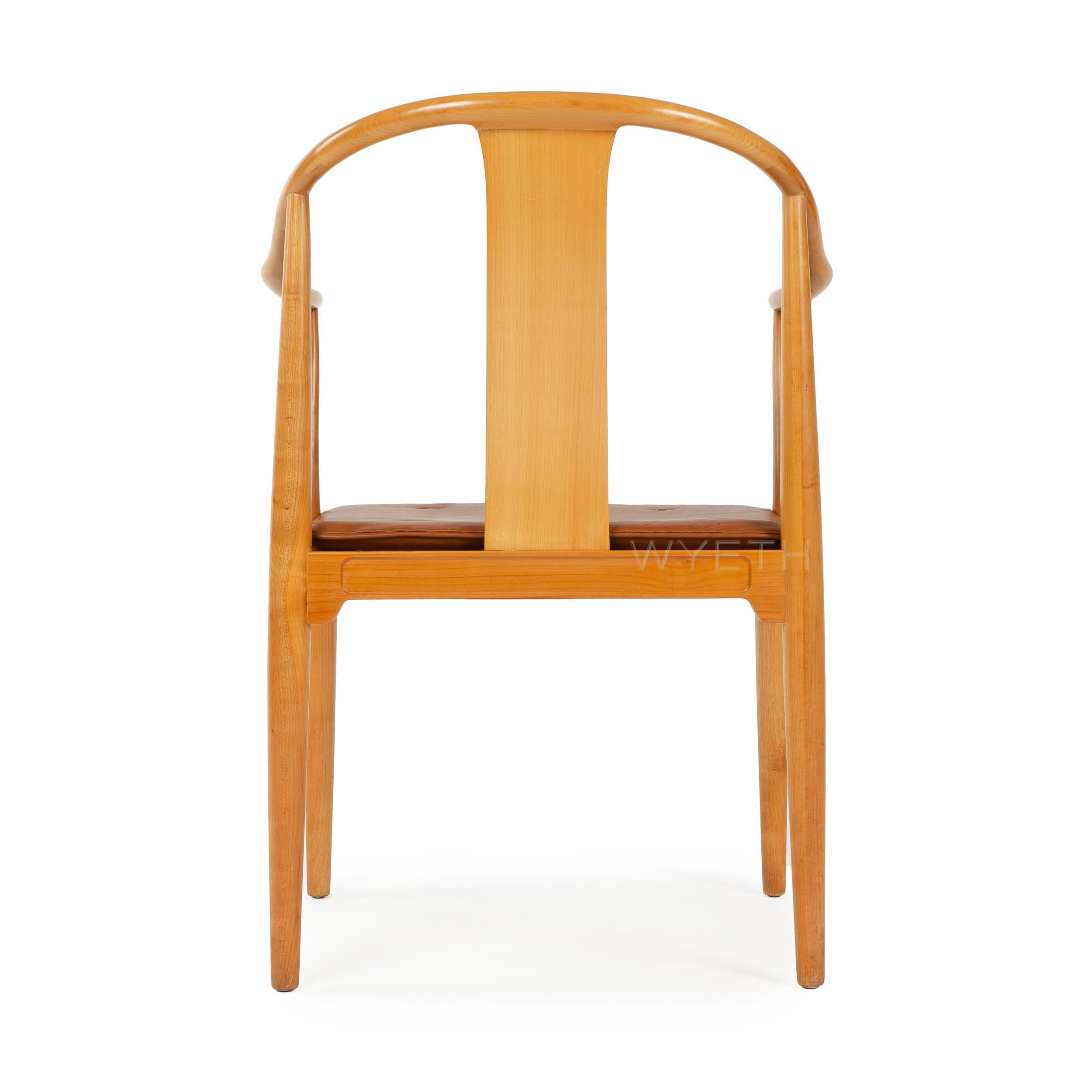 Chinesischer Stuhl aus den 1950er Jahren von Hans Wegner für Fritz Hansen im Zustand „Gut“ im Angebot in Sagaponack, NY