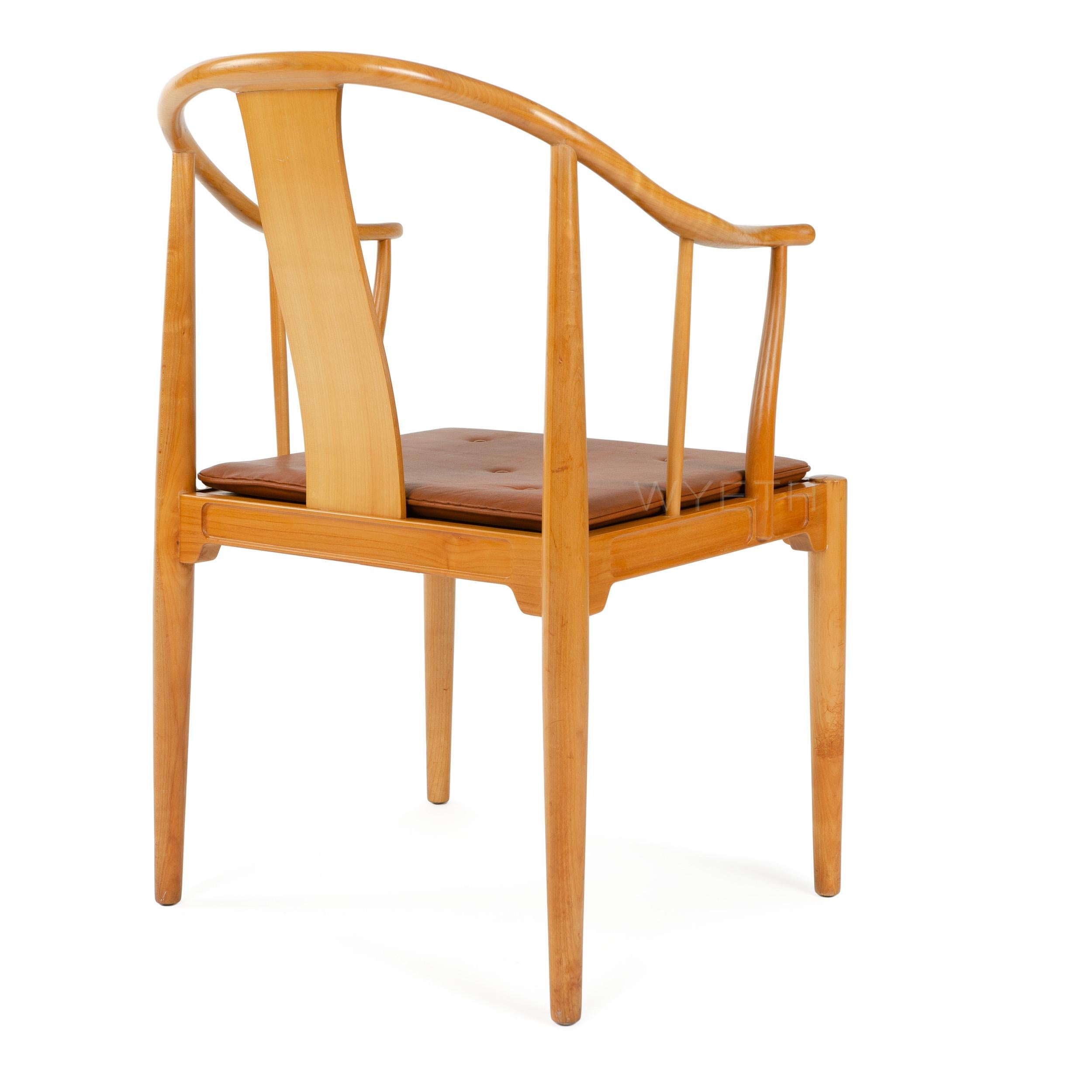 Scandinavian Modern 1950s Chinese Chair by Hans Wegner for Fritz Hansen For Sale