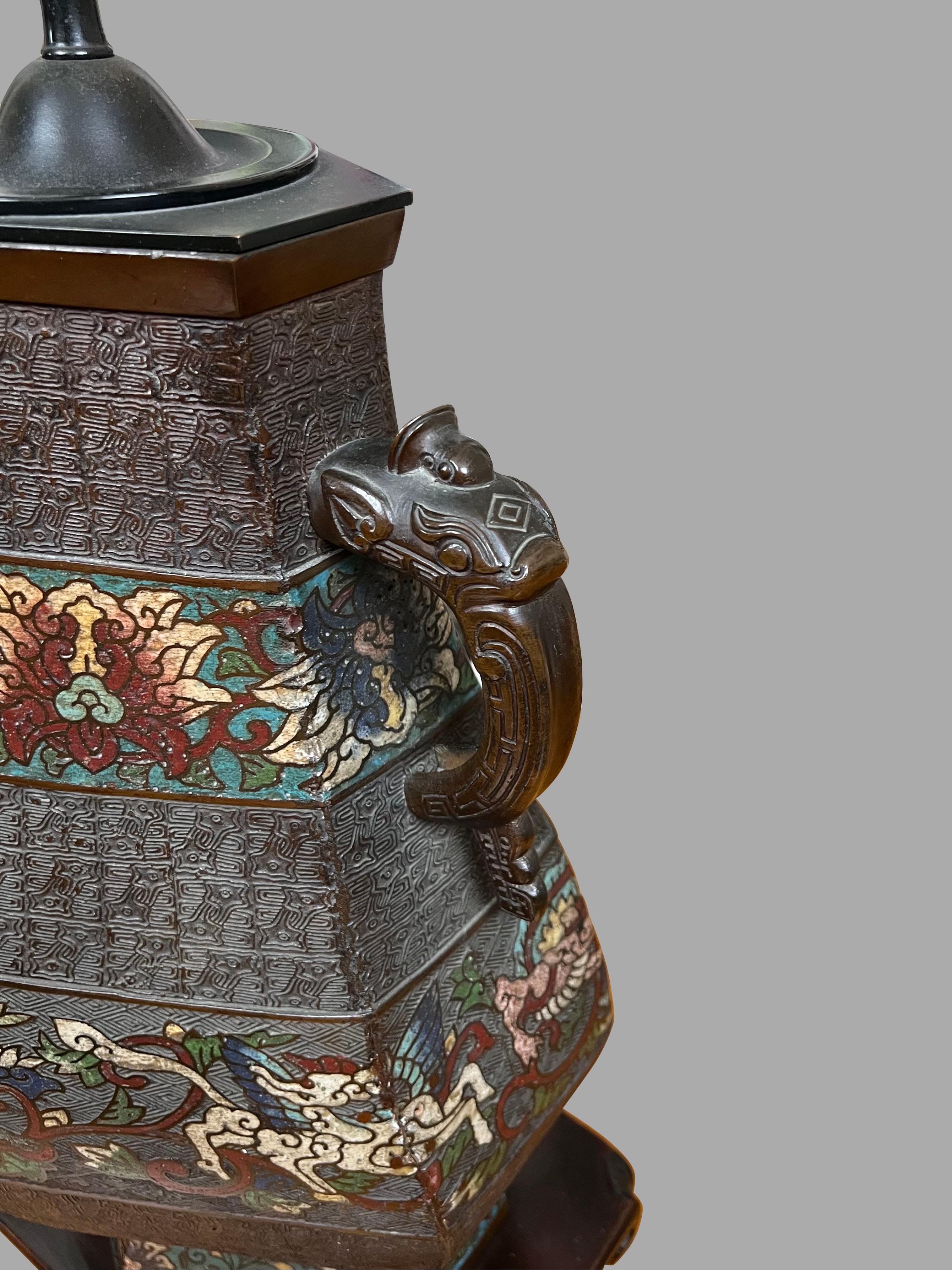 Chinese Bronze Champleve Table Lamp with Stylized  Elephant Head Handles In Good Condition For Sale In San Francisco, CA