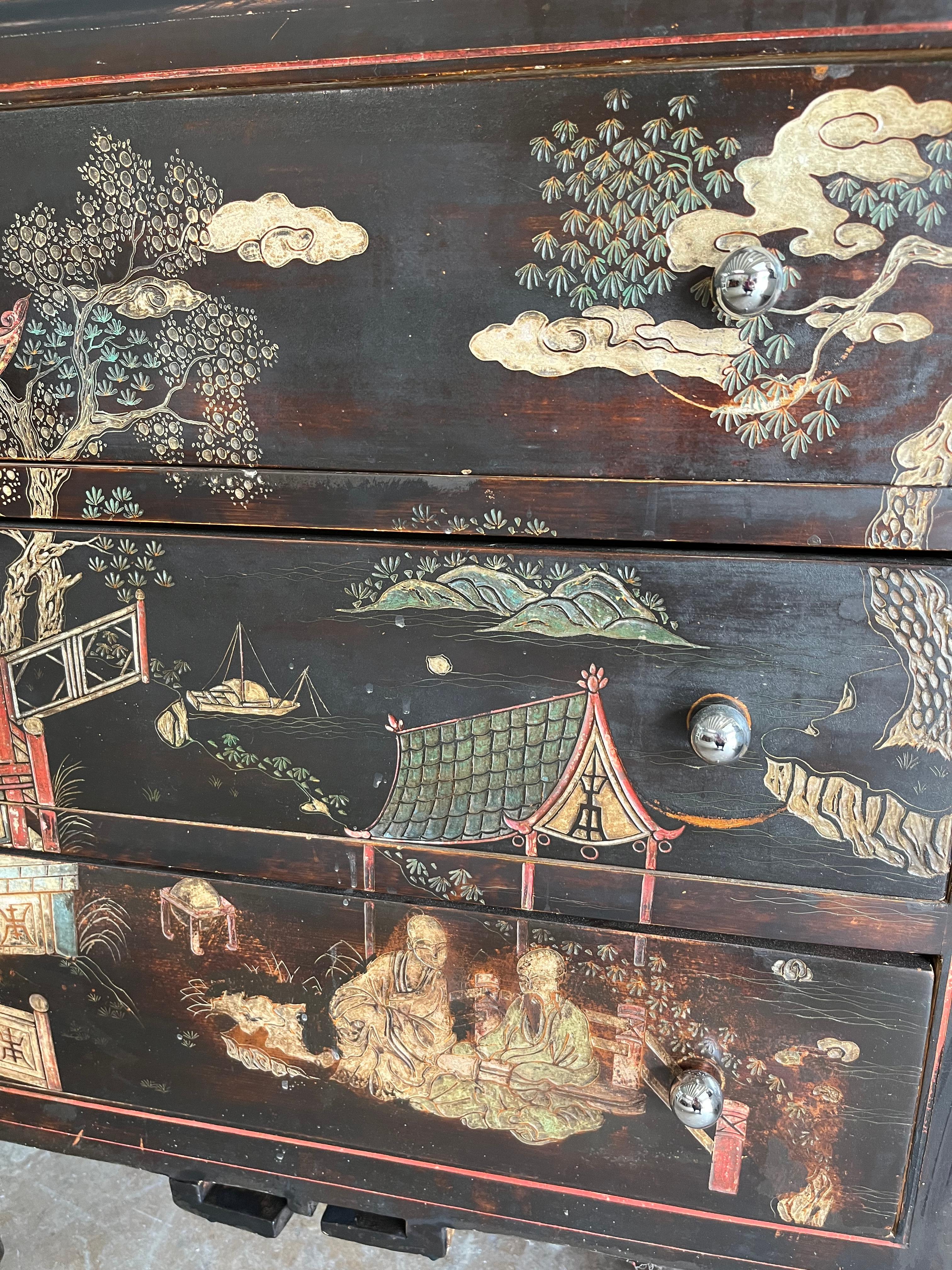 Chinese Chest of Drawers Lacqua Decorated Animated Llandscape and Characters In Good Condition In Miami, FL