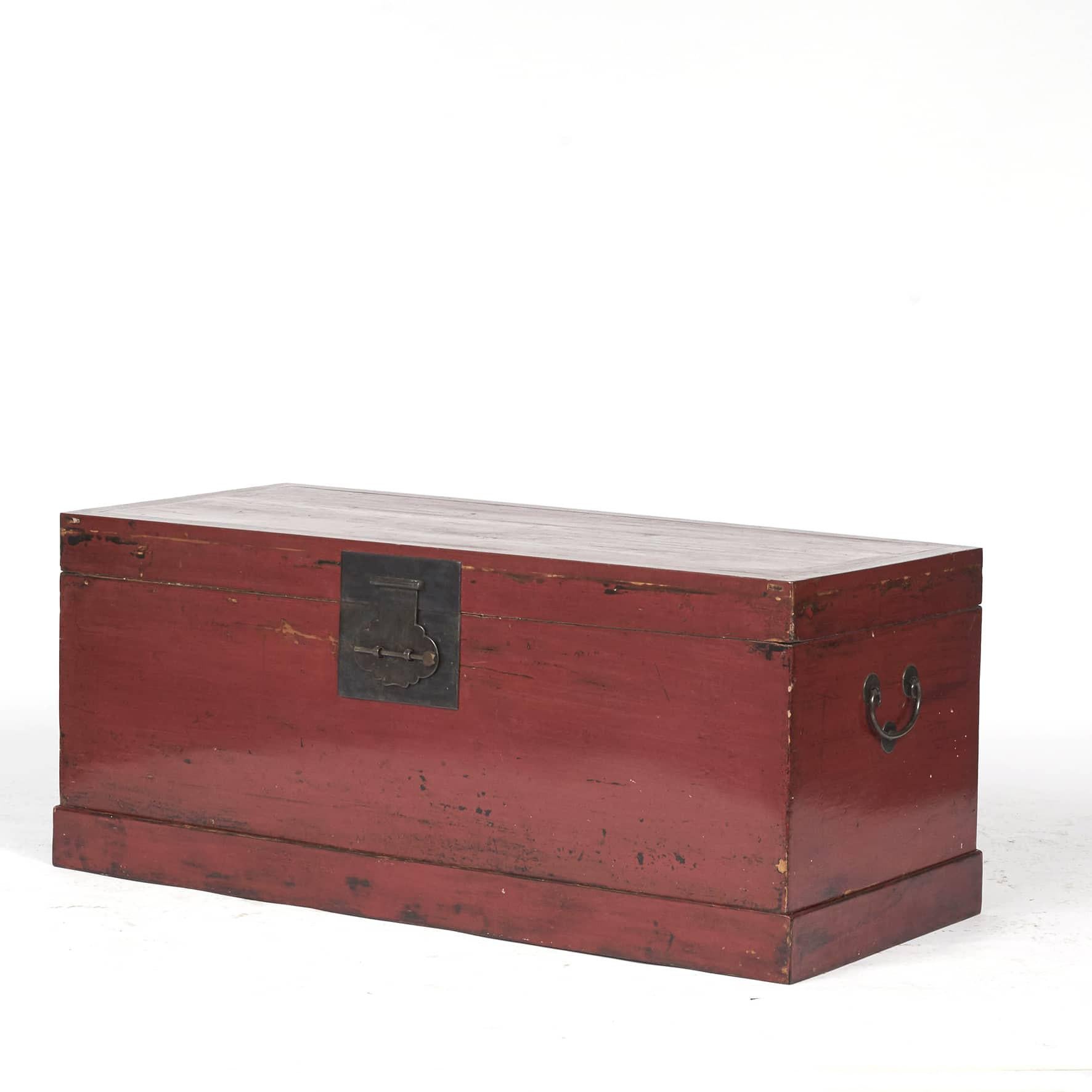 Qing Chinese Chest with Original Red Lacquer, Jiangsu, 1850-1870
