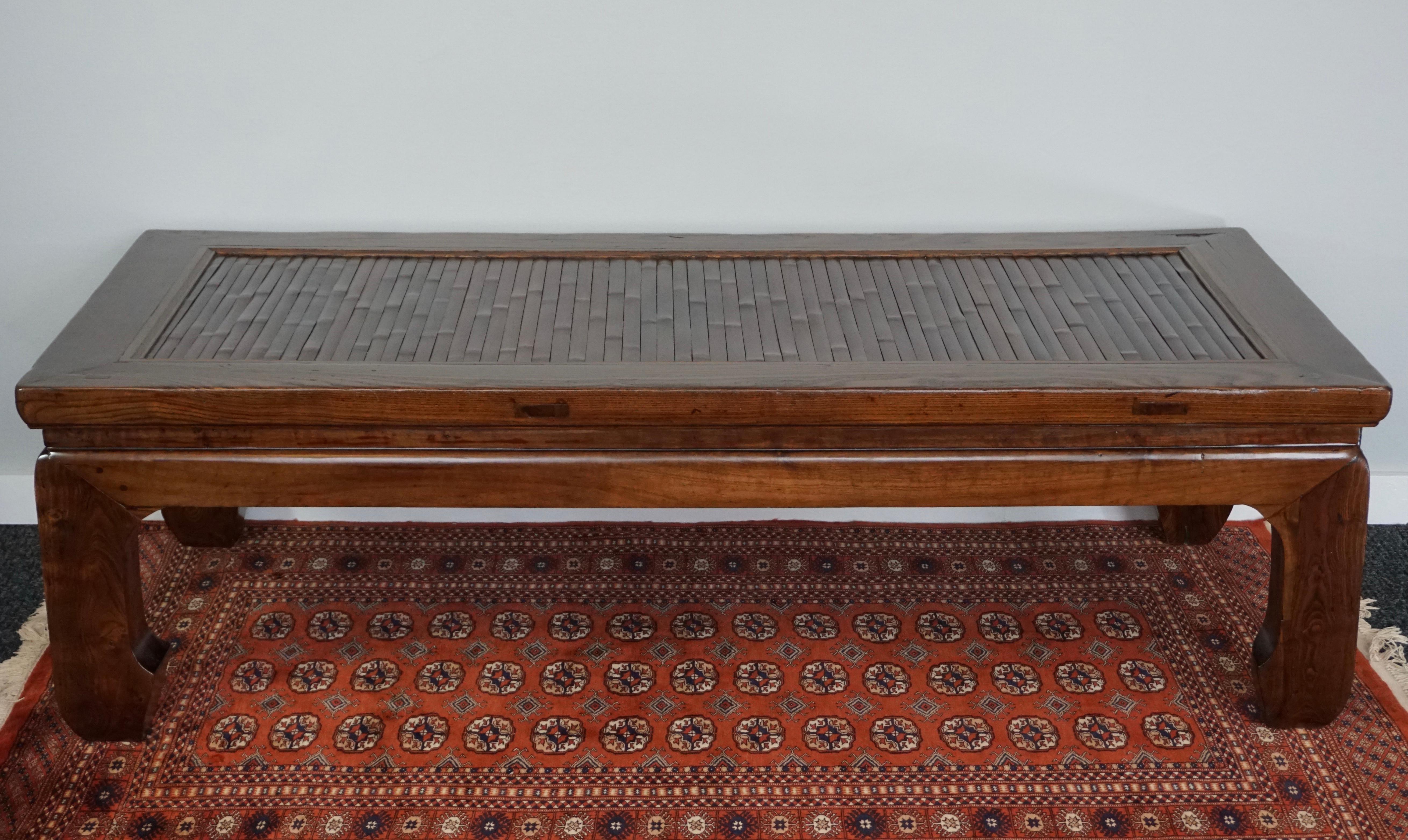 Fait main Table basse de lit à opium en bois d'orme de la dynastie chinoise Ching