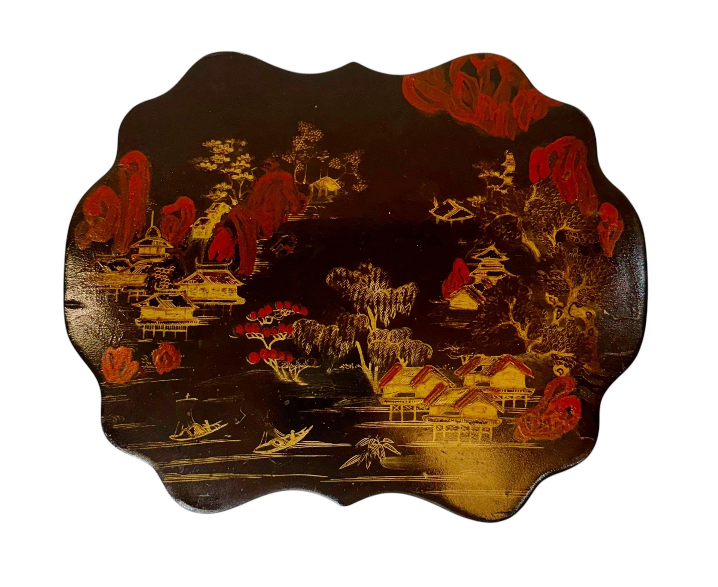 Chinese Chinoiserie Black Lacquer Box For Sale 1