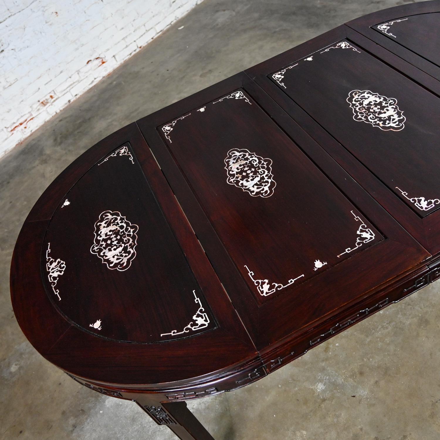 Chinese Chinoiserie Dining Table Rosewood & Mother of Pearl Round to Oval  For Sale 5