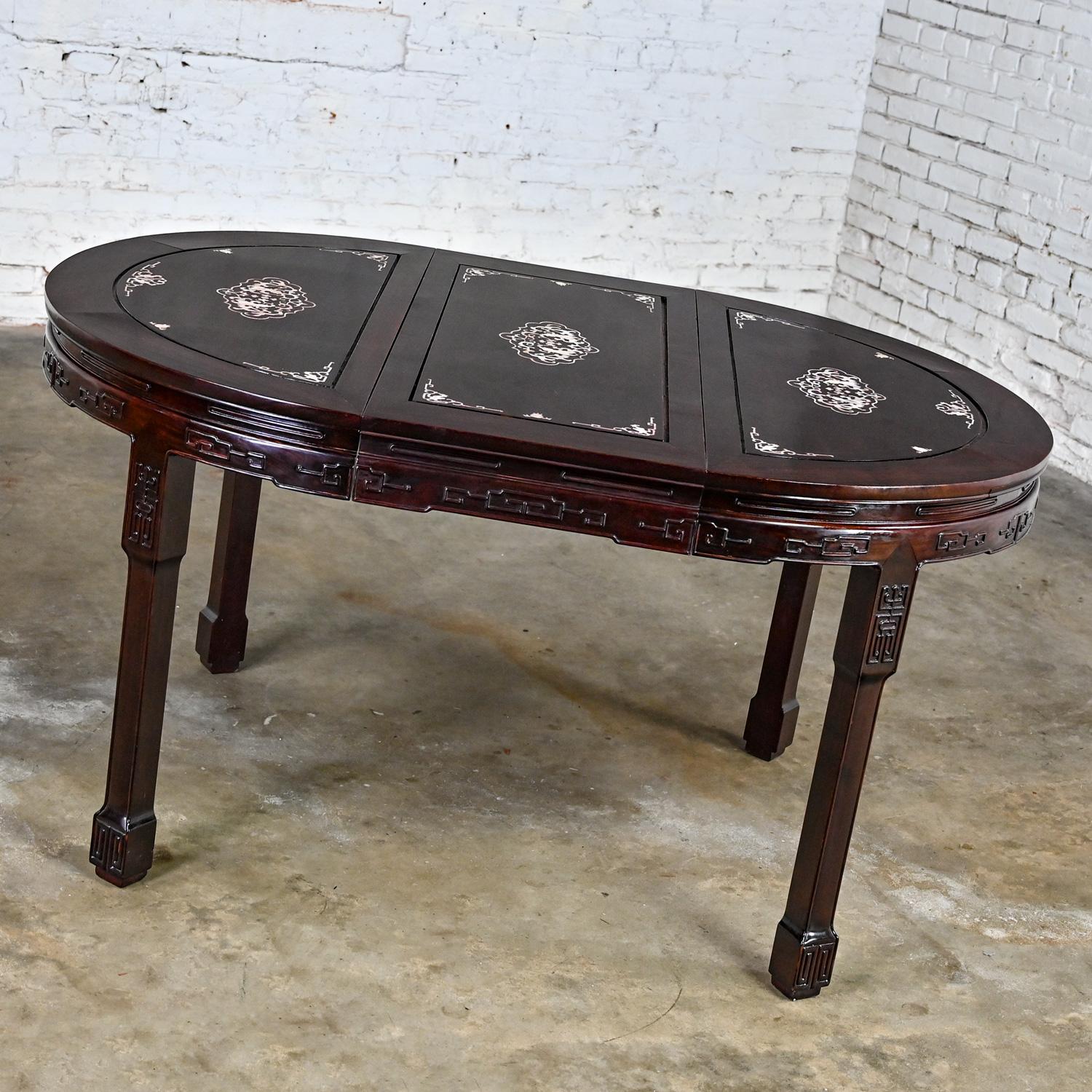 Chinese Export Chinese Chinoiserie Dining Table Rosewood & Mother of Pearl Round to Oval  For Sale