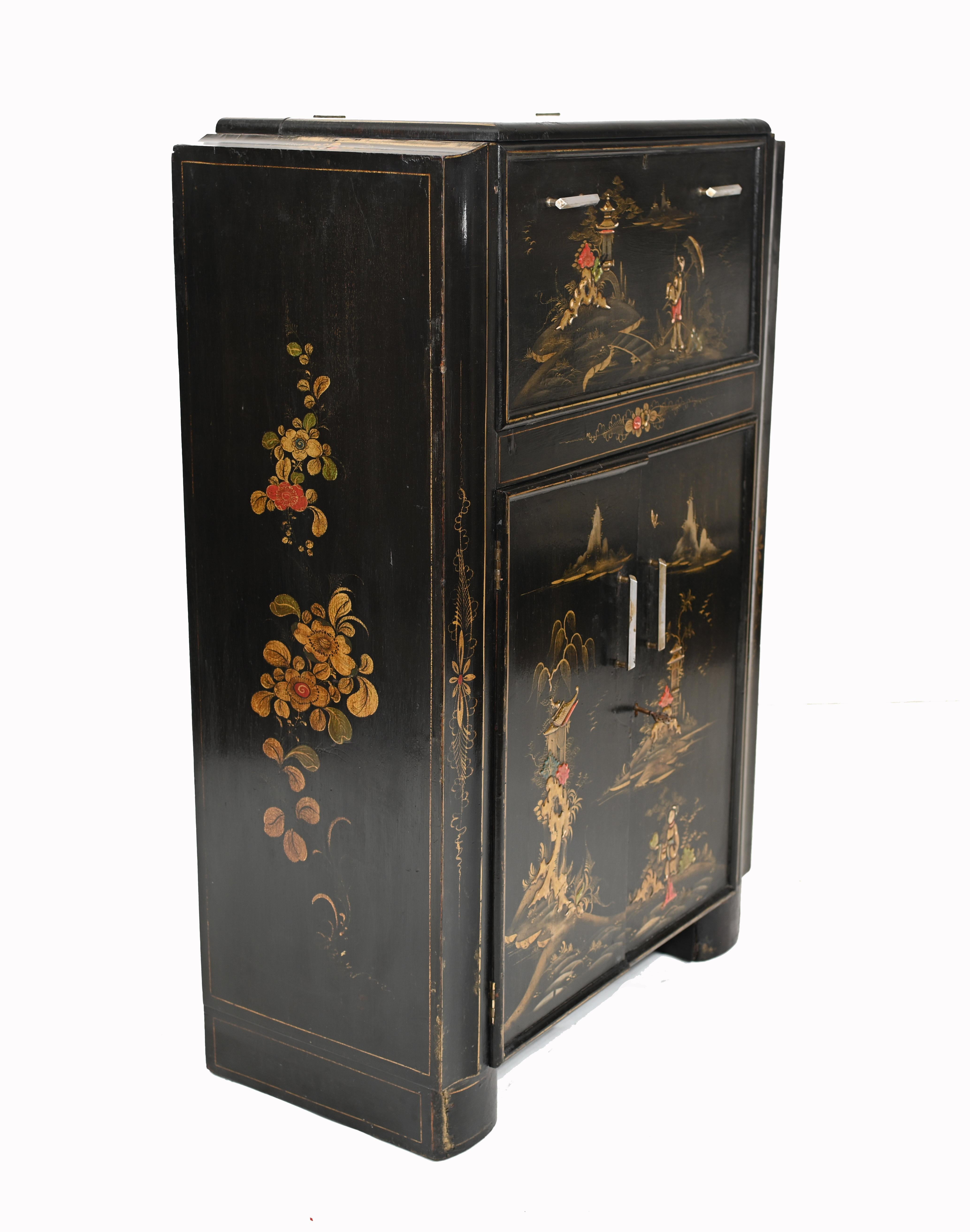 Chinese Chinoiserie Drinks Cabinet Lacquer Cocktail Chest, 1920 7