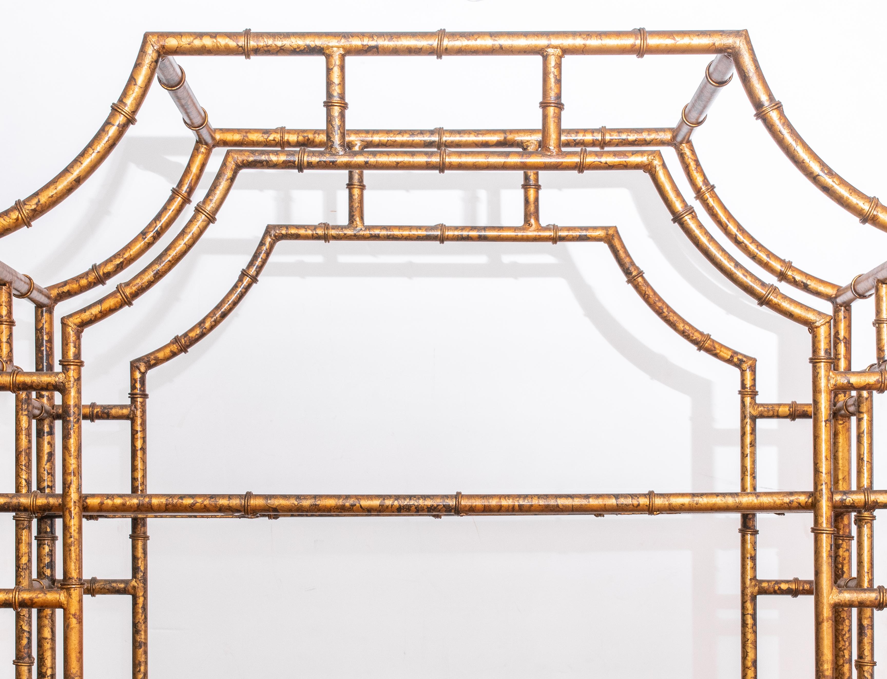 chinoiserie etagere