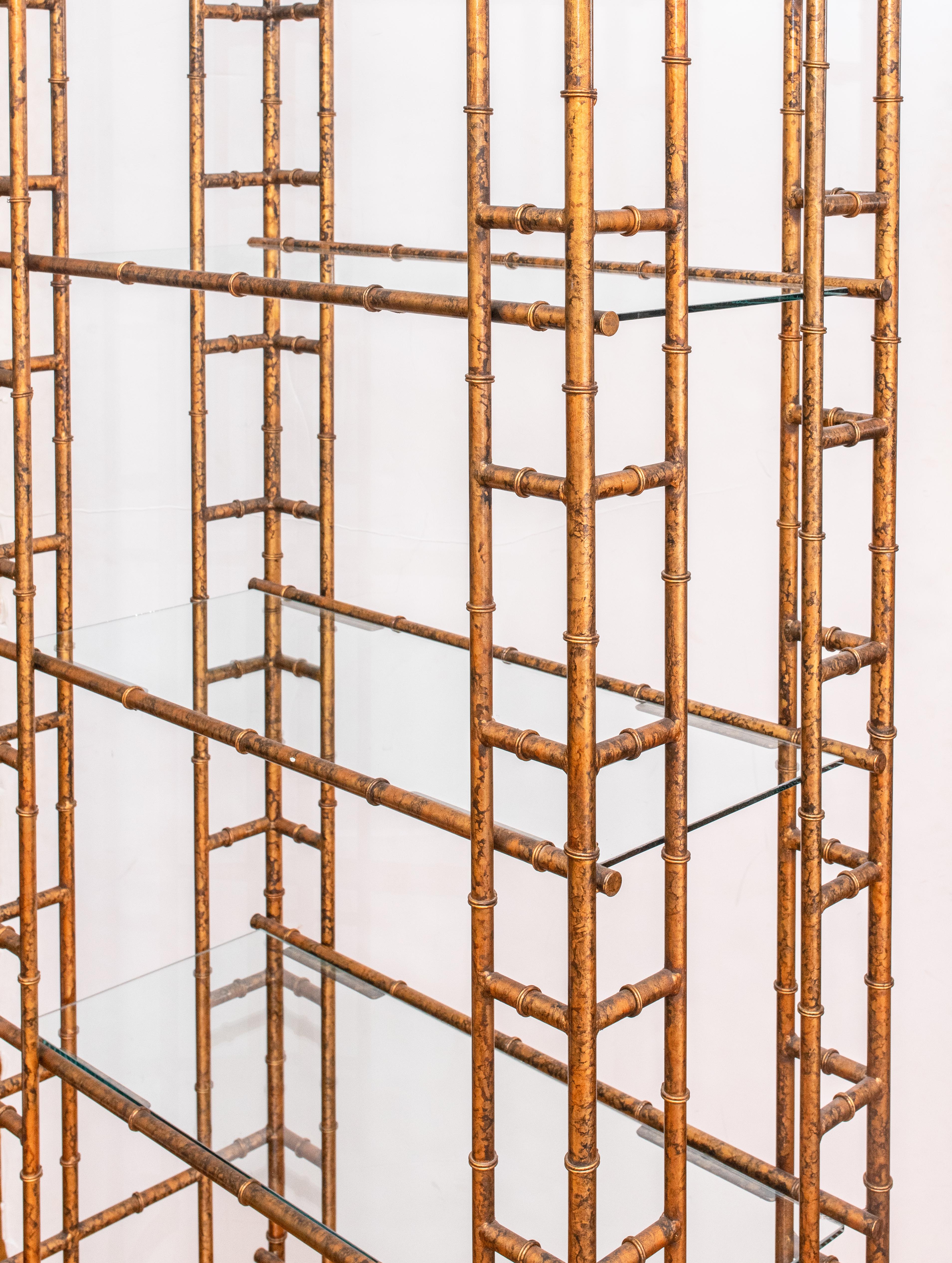 Chinese Chinoiserie Hand Painted Gold and Brown Metal Etagere In Good Condition In Astoria, NY