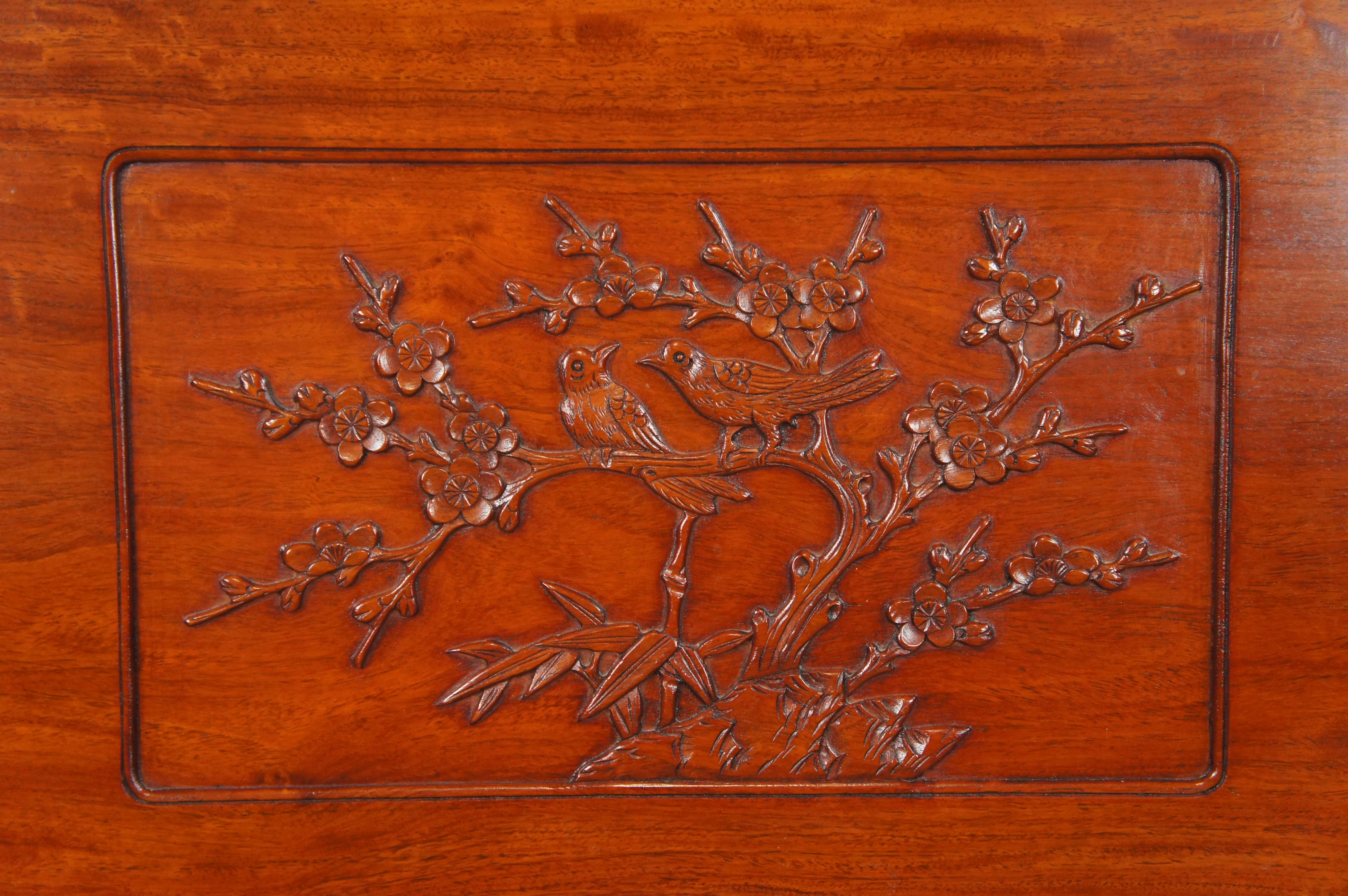 Chinesische Chinoiserie Palisander geschnitzt volle Größe Bett Kopfteil Hong Kong im Zustand „Gut“ im Angebot in Dayton, OH