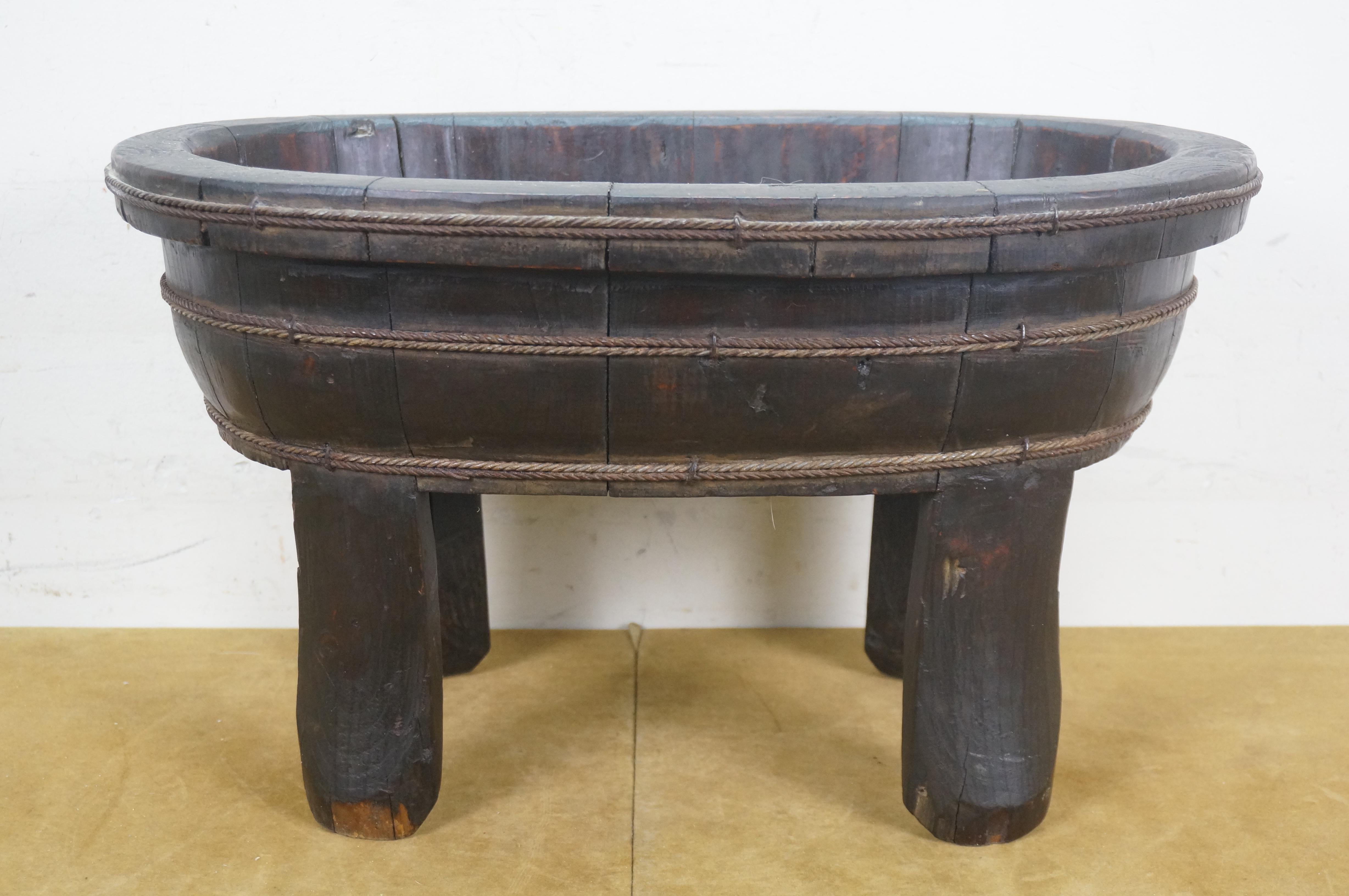 Chinese Chinoiserie Wooden Oval Footed Rope Banded Wash Tub Laundry Basin 20