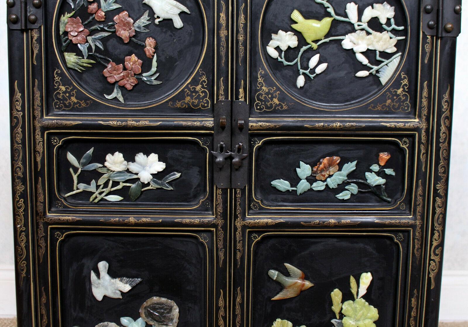 Chinese Chinoiserie Lacquered Cabinet Ebonized Oriental 2