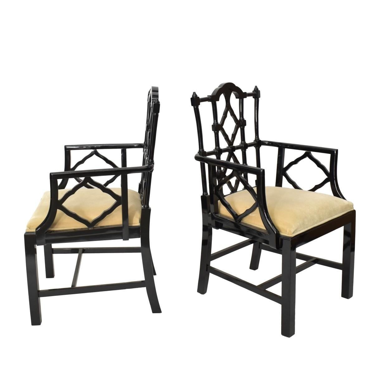 Hollywood Regency Poltrone cinesi Chippendale - Una coppia in vendita