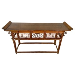Consola china Chippendale de bambú, mesa de altar